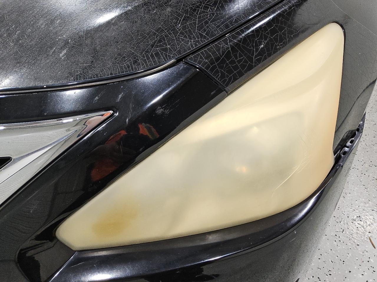 2015 Nissan Altima 2.5 S Black vin: 1N4AL3AP9FN406160 Damage: Left Head Lamp, Cracked, Replacement Required