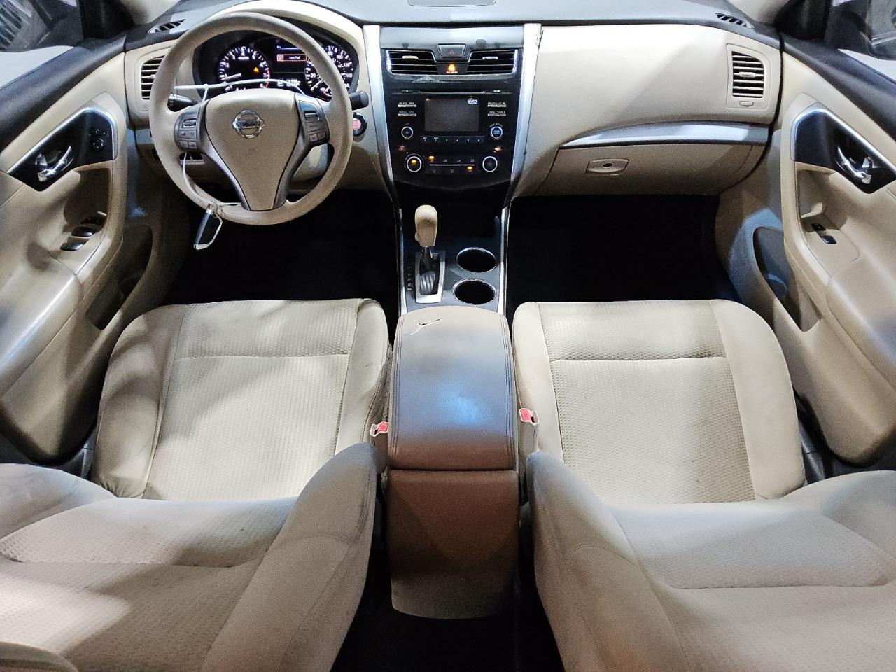 2015 Nissan Altima 2.5 S Black vin: 1N4AL3AP9FN406160 Damage: Front Center Armrest, Worn, Replacement Required