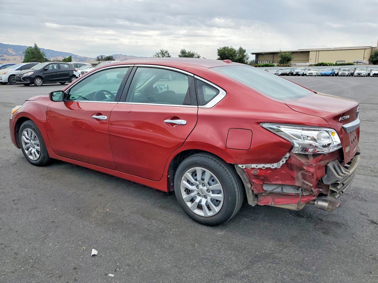 2015 Nissan Altima 2.5 S Red vin: 1N4AL3AP9FN861932
