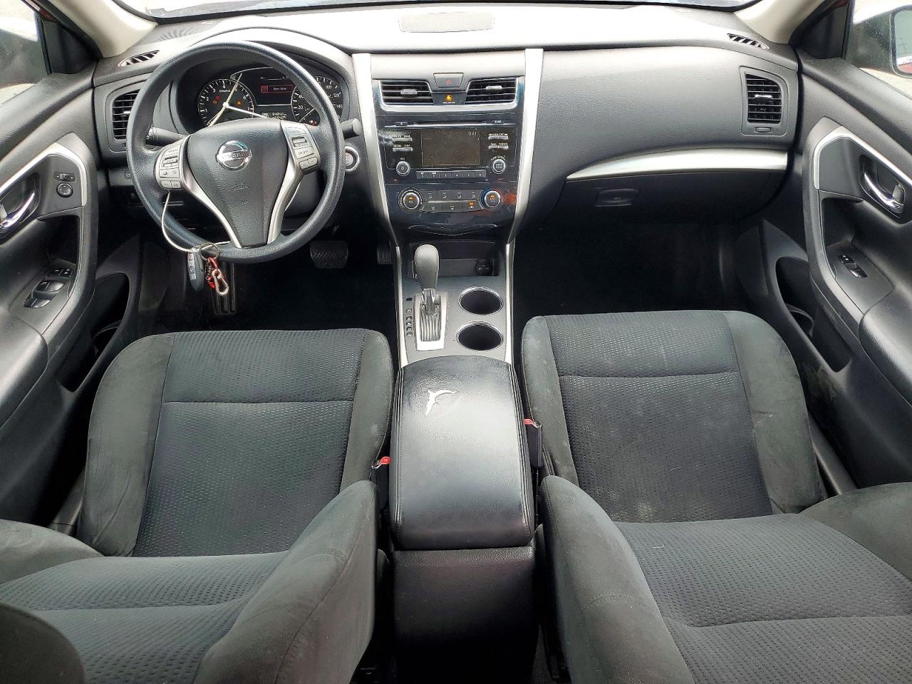 2015 Nissan Altima 2.5 S Red vin: 1N4AL3AP9FN861932