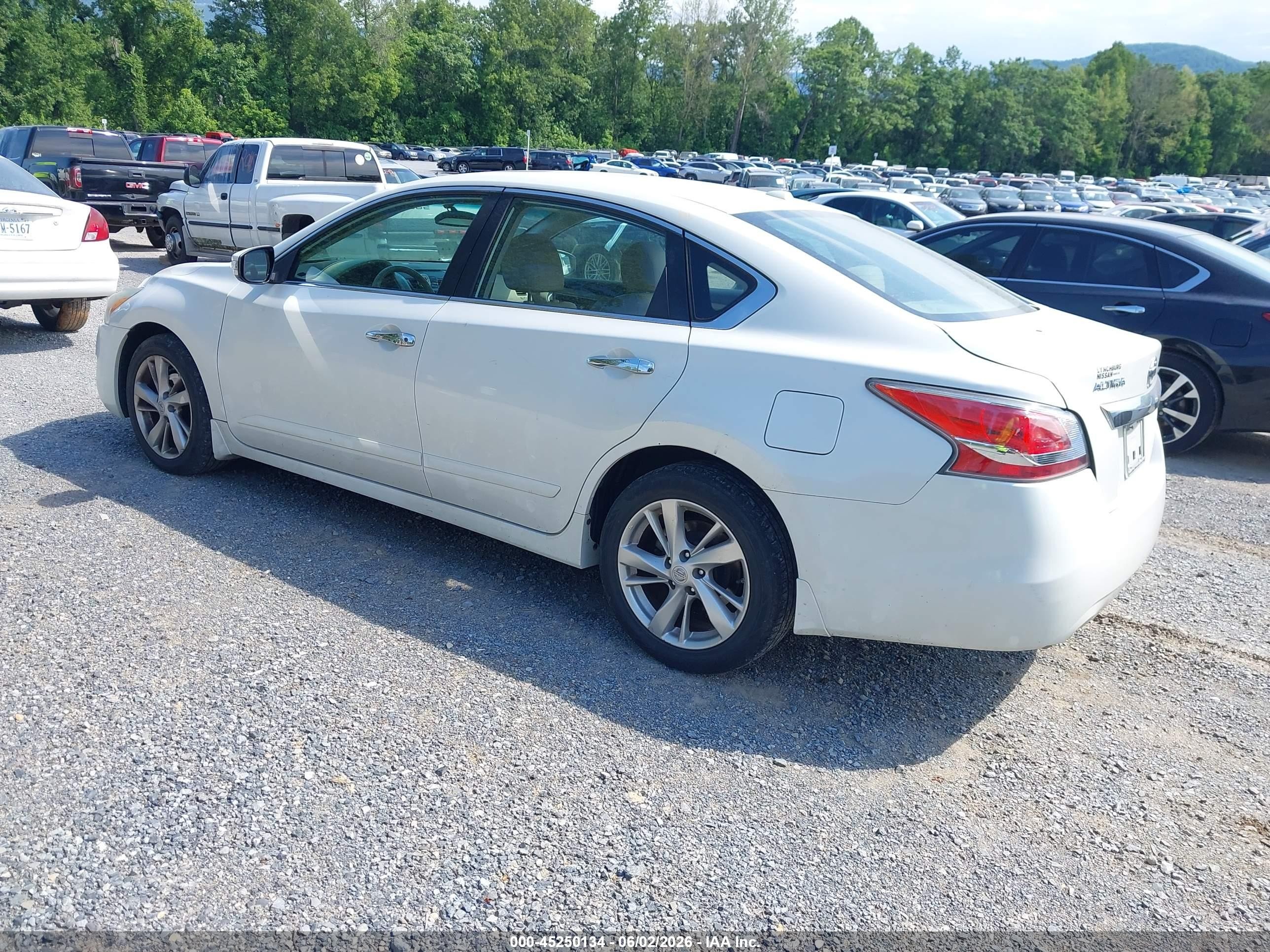 2015 Nissan Altima 2.5 Sl White vin: 1N4AL3AP9FN862000