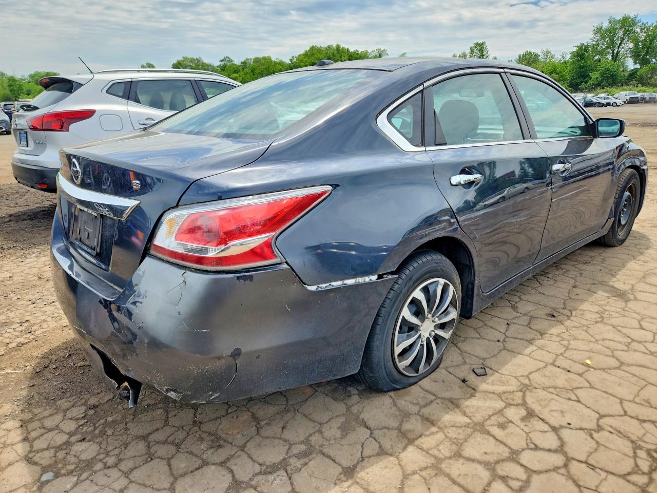 2015 Nissan Altima 2.5 S Blue vin: 1N4AL3AP9FN890542