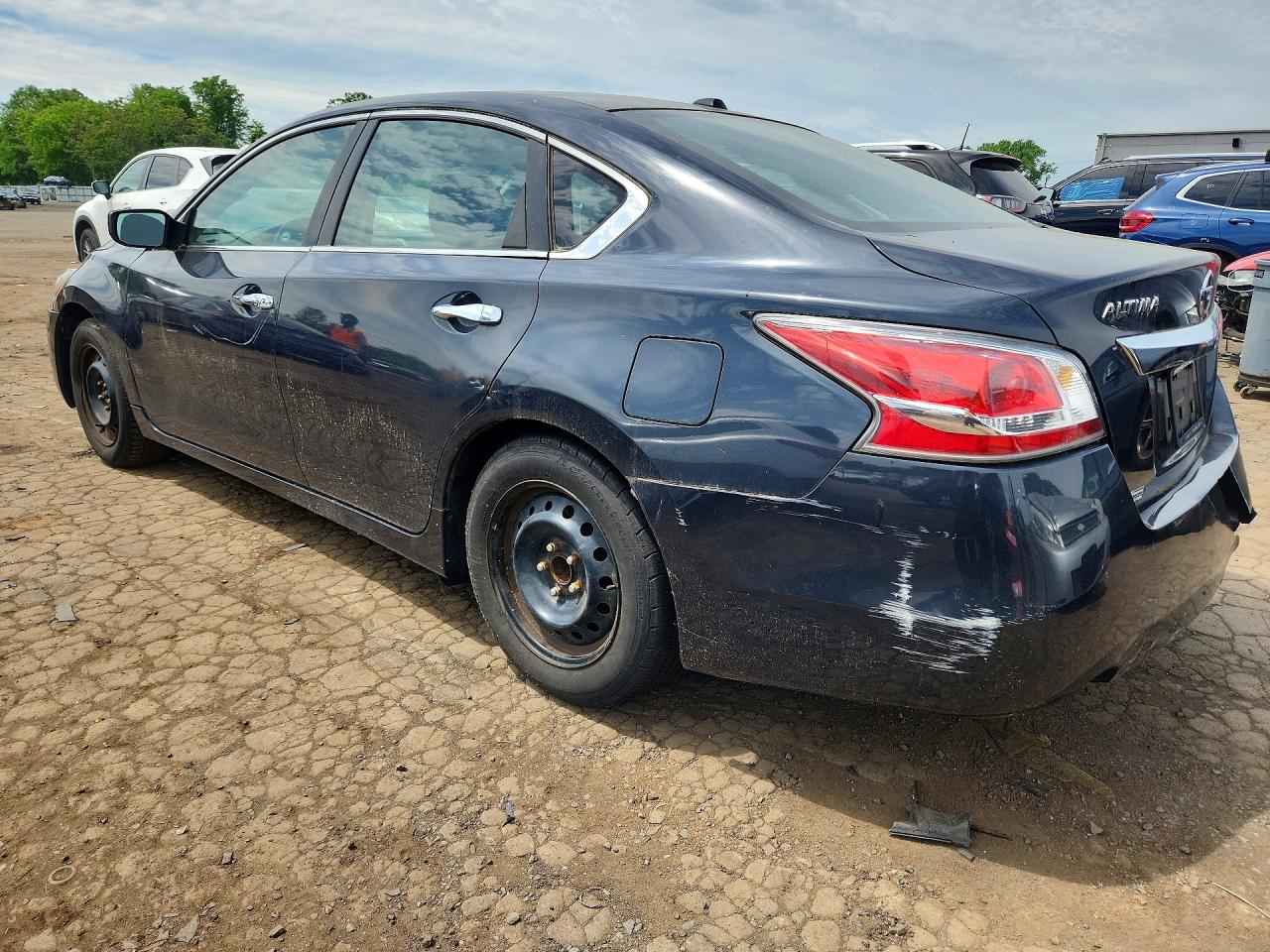 2015 Nissan Altima 2.5 S Blue vin: 1N4AL3AP9FN890542