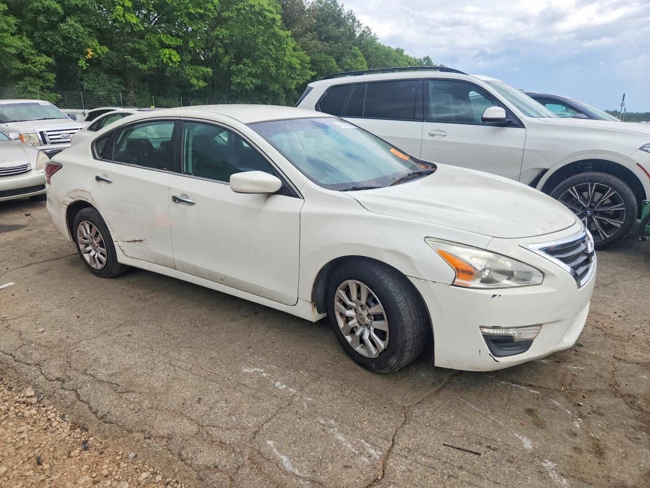 2015 Nissan Altima 2.5 S Белый vin: 1N4AL3AP9FN896468