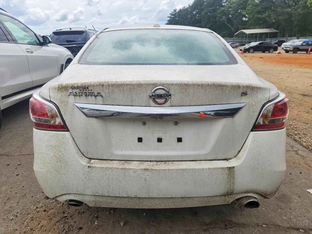 2015 Nissan Altima 2.5 S Белый vin: 1N4AL3AP9FN896468