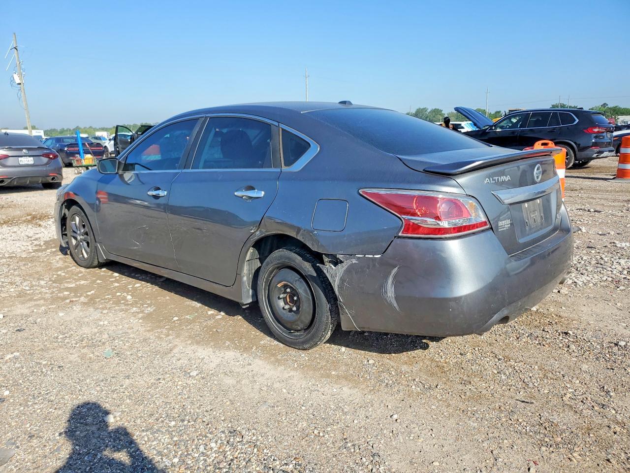 2015 Nissan Altima S Gray vin: 1N4AL3AP9FN901653