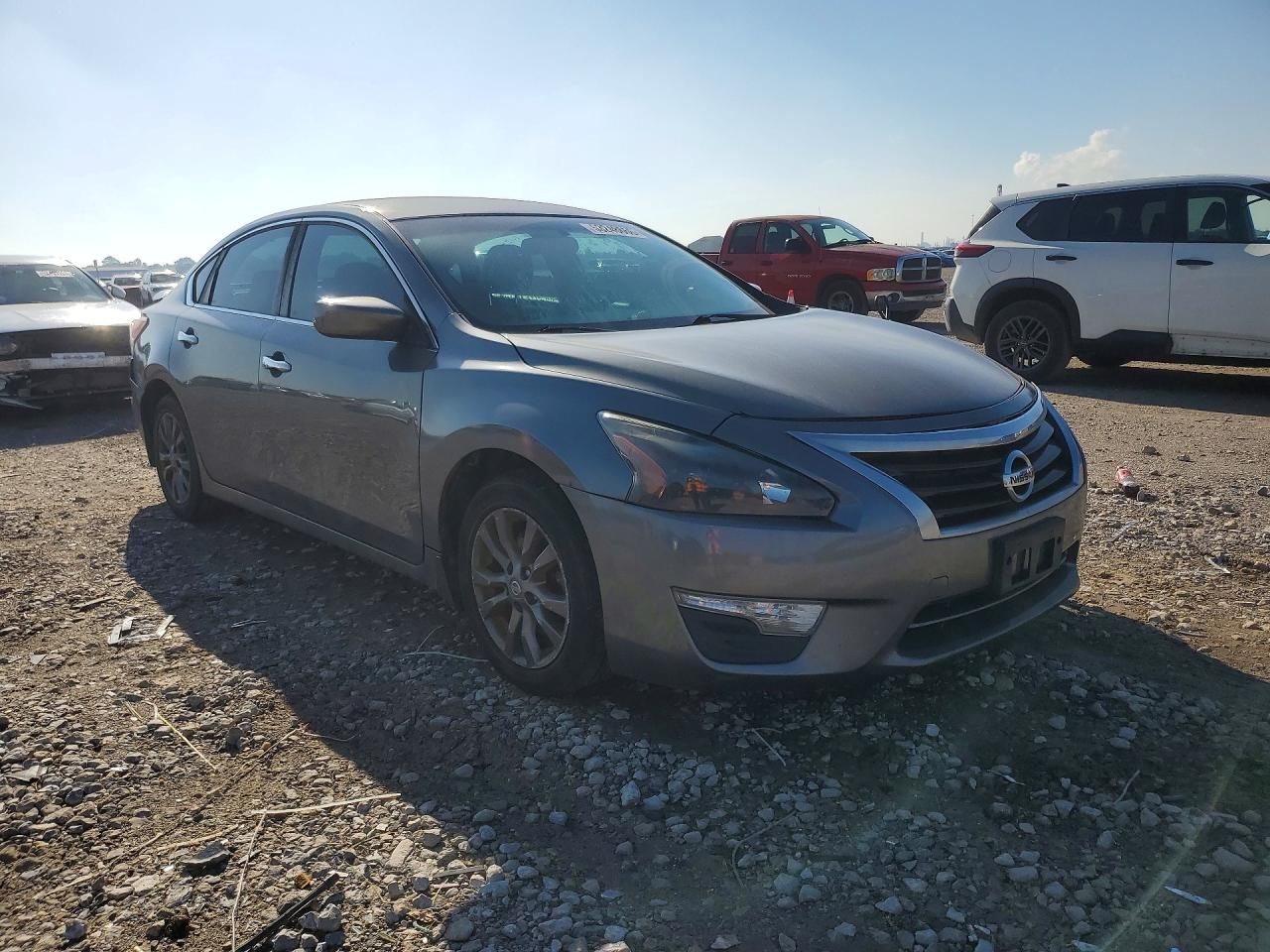2015 Nissan Altima S Gray vin: 1N4AL3AP9FN901653