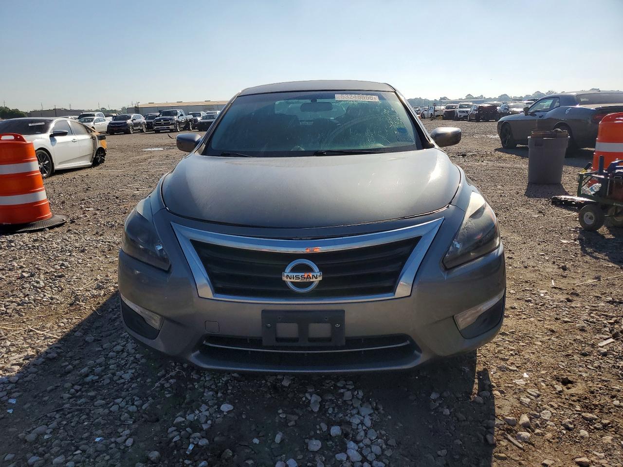 2015 Nissan Altima S Gray vin: 1N4AL3AP9FN901653