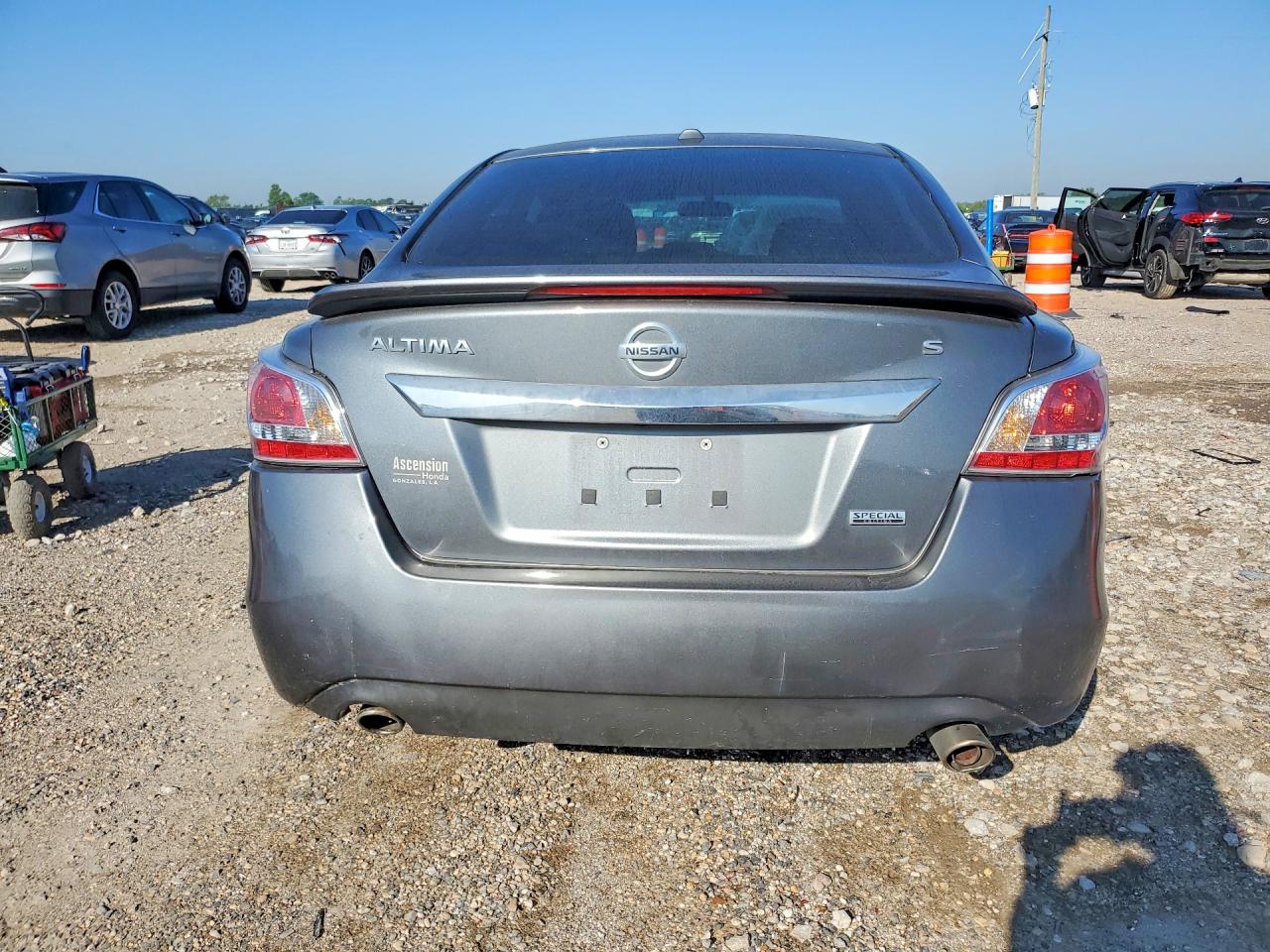 2015 Nissan Altima S Gray vin: 1N4AL3AP9FN901653