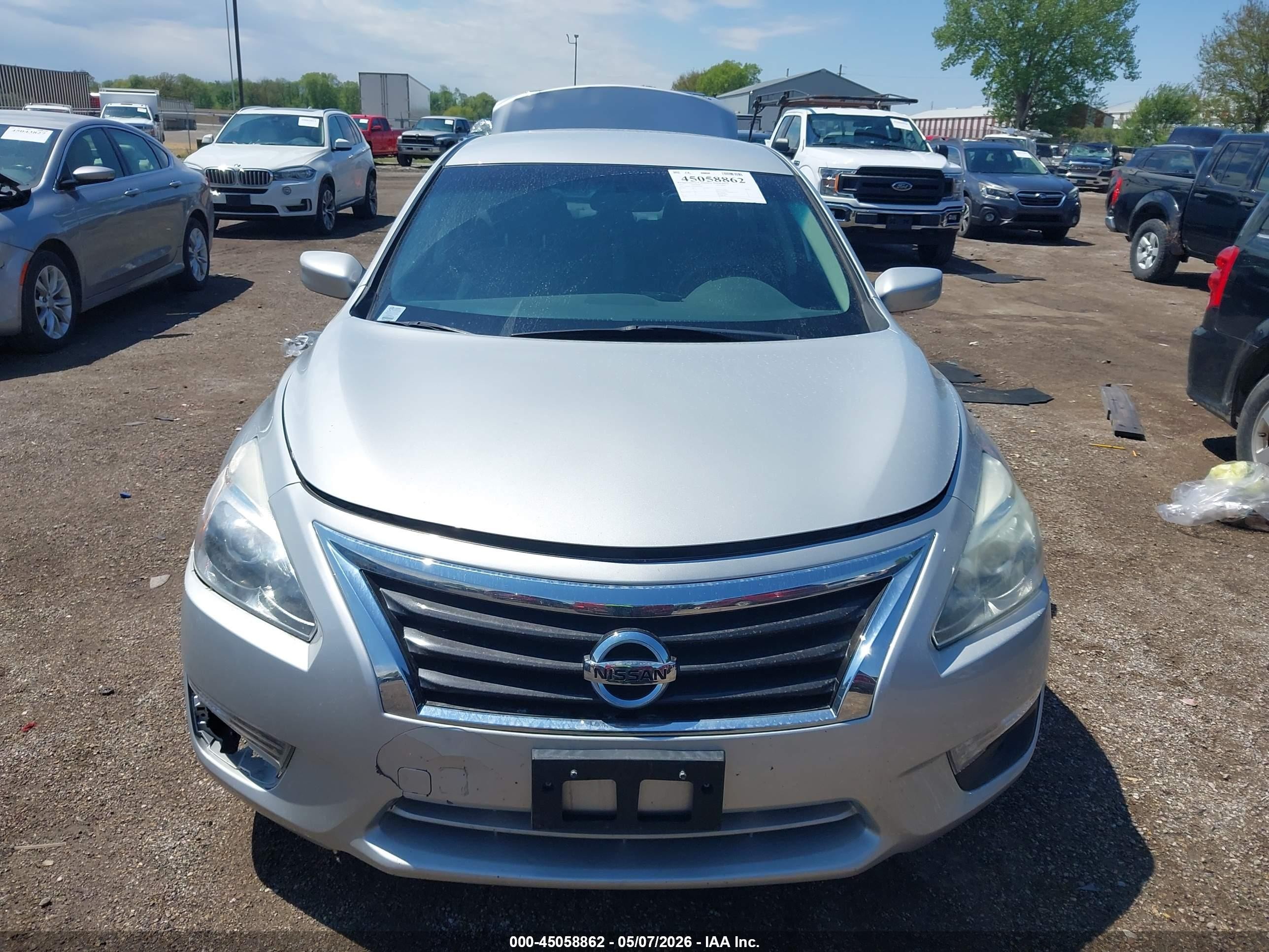 2015 Nissan Altima 2.5 S Silver vin: 1N4AL3AP9FN907338