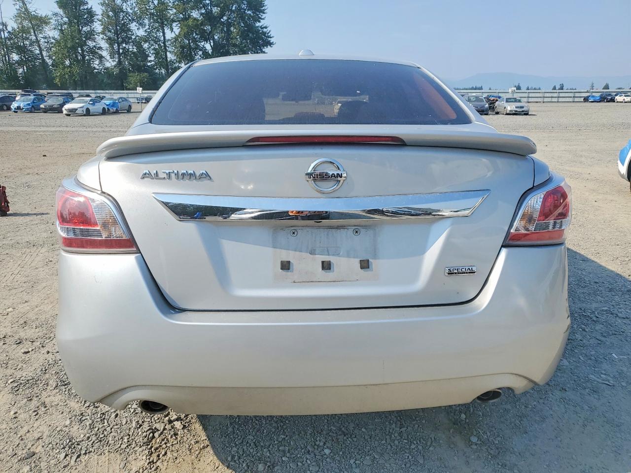 2015 Nissan Altima 2.5 S Silver vin: 1N4AL3AP9FN909963
