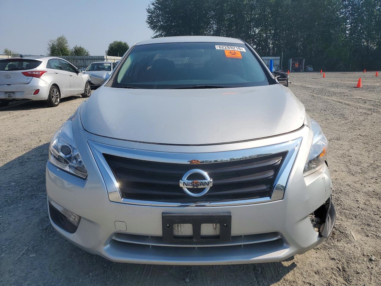 2015 Nissan Altima 2.5 S Silver vin: 1N4AL3AP9FN909963