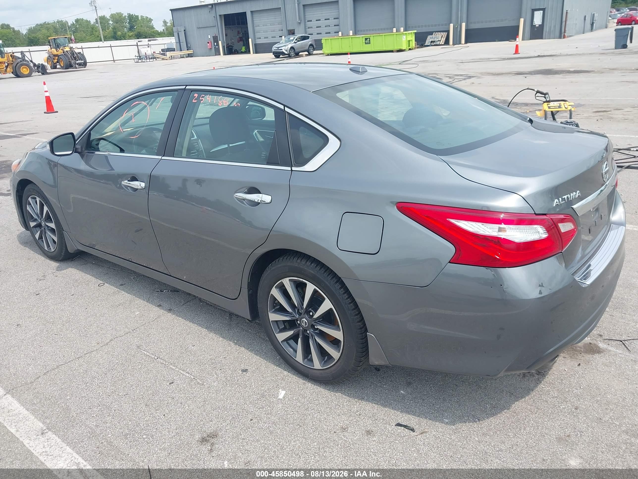2016 Nissan Altima 2.5 Sv Серый vin: 1N4AL3AP9GC182725