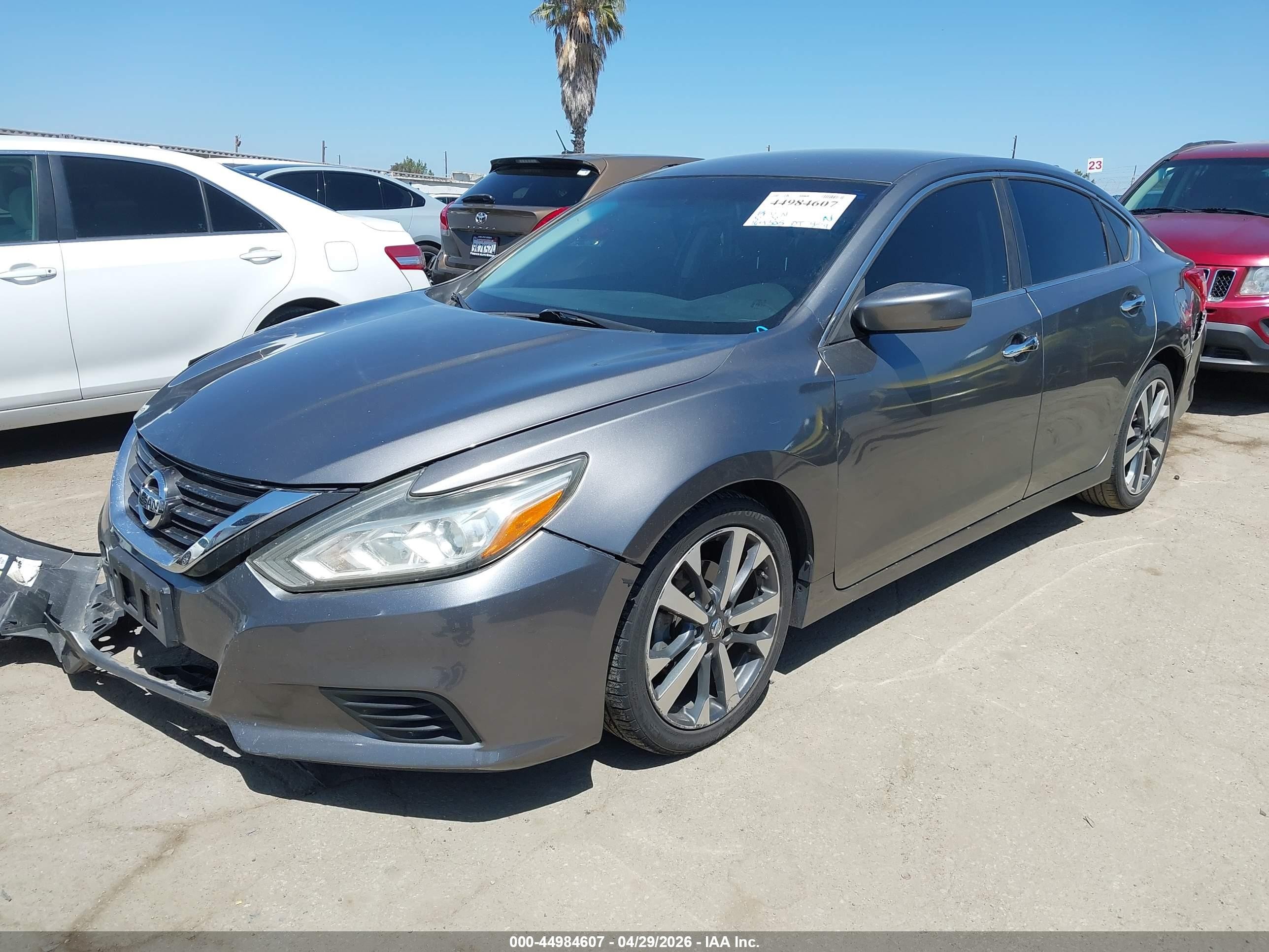 2016 Nissan Altima 2.5/2.5 S/2.5 Sl/2.5 Sr/2.5 Sv Серый vin: 1N4AL3AP9GN342929