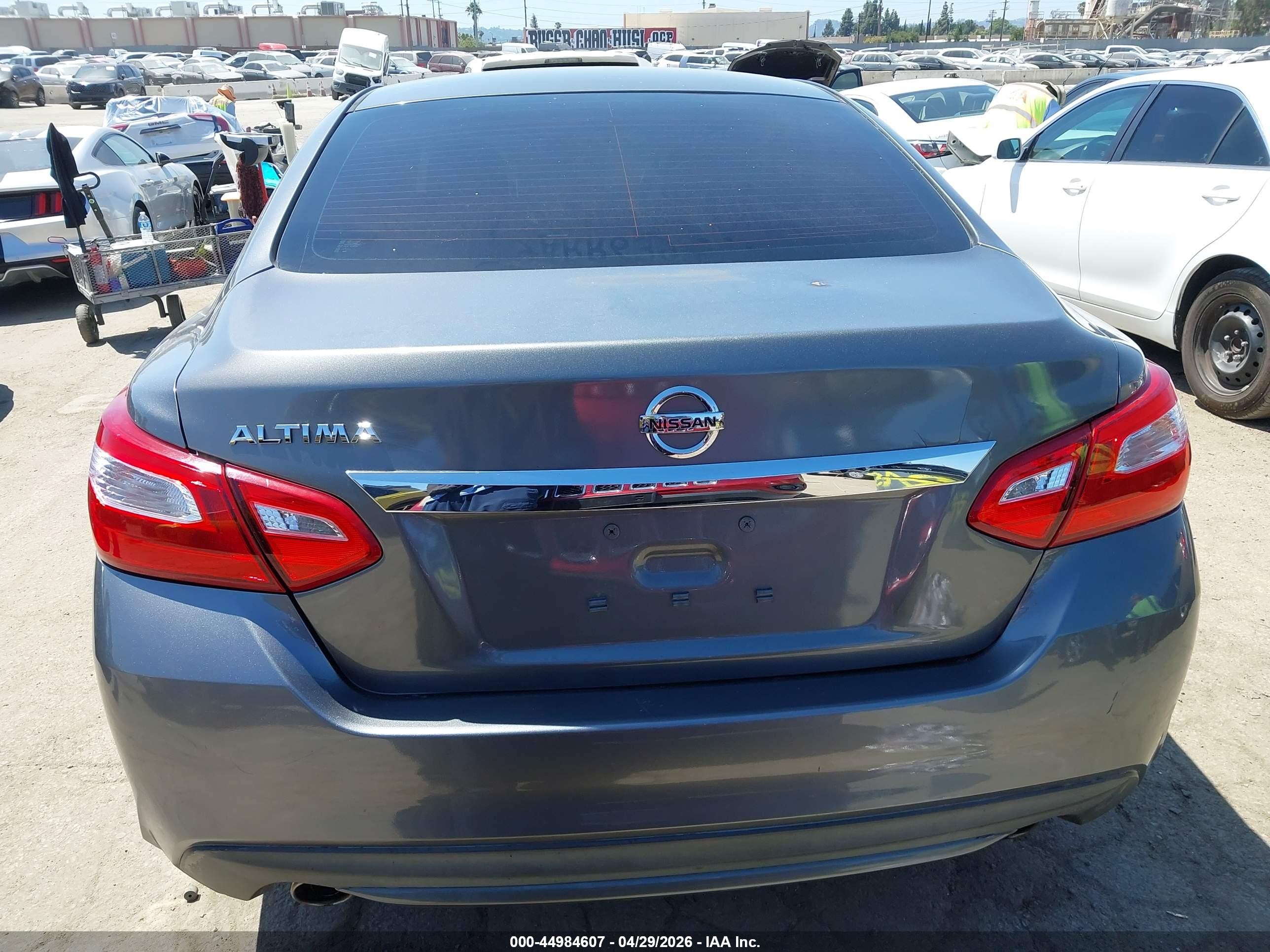 2016 Nissan Altima 2.5/2.5 S/2.5 Sl/2.5 Sr/2.5 Sv Серый vin: 1N4AL3AP9GN342929
