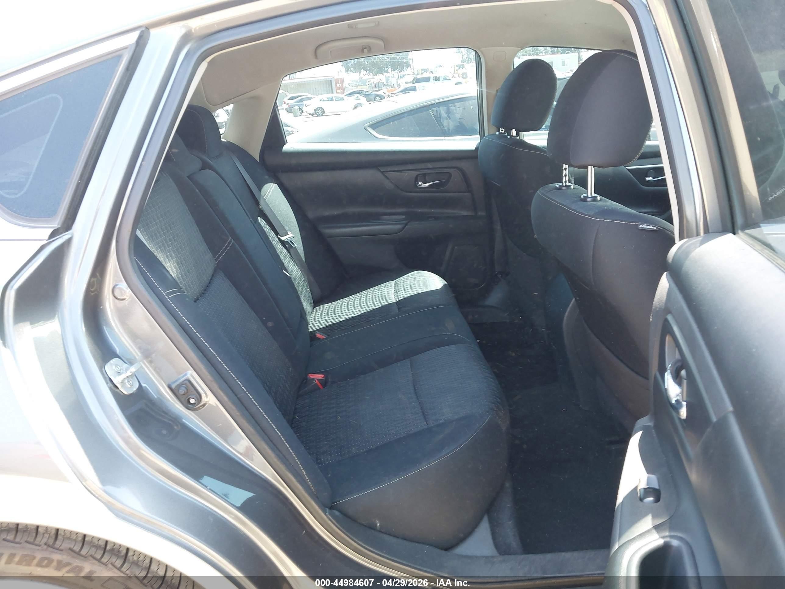 2016 Nissan Altima 2.5/2.5 S/2.5 Sl/2.5 Sr/2.5 Sv Серый vin: 1N4AL3AP9GN342929