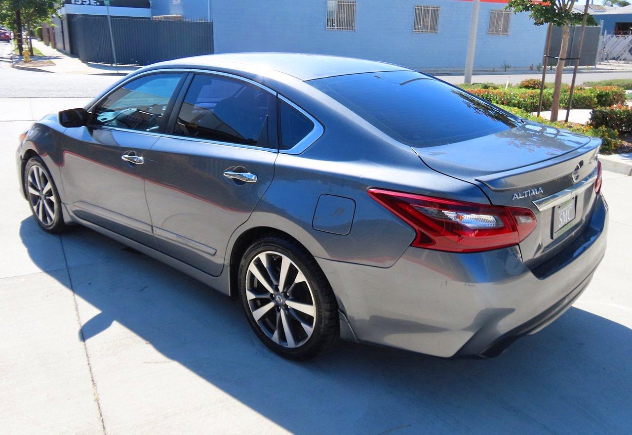 2017 Nissan Altima 2.5 Sr Gray vin: 1N4AL3AP9HC148138