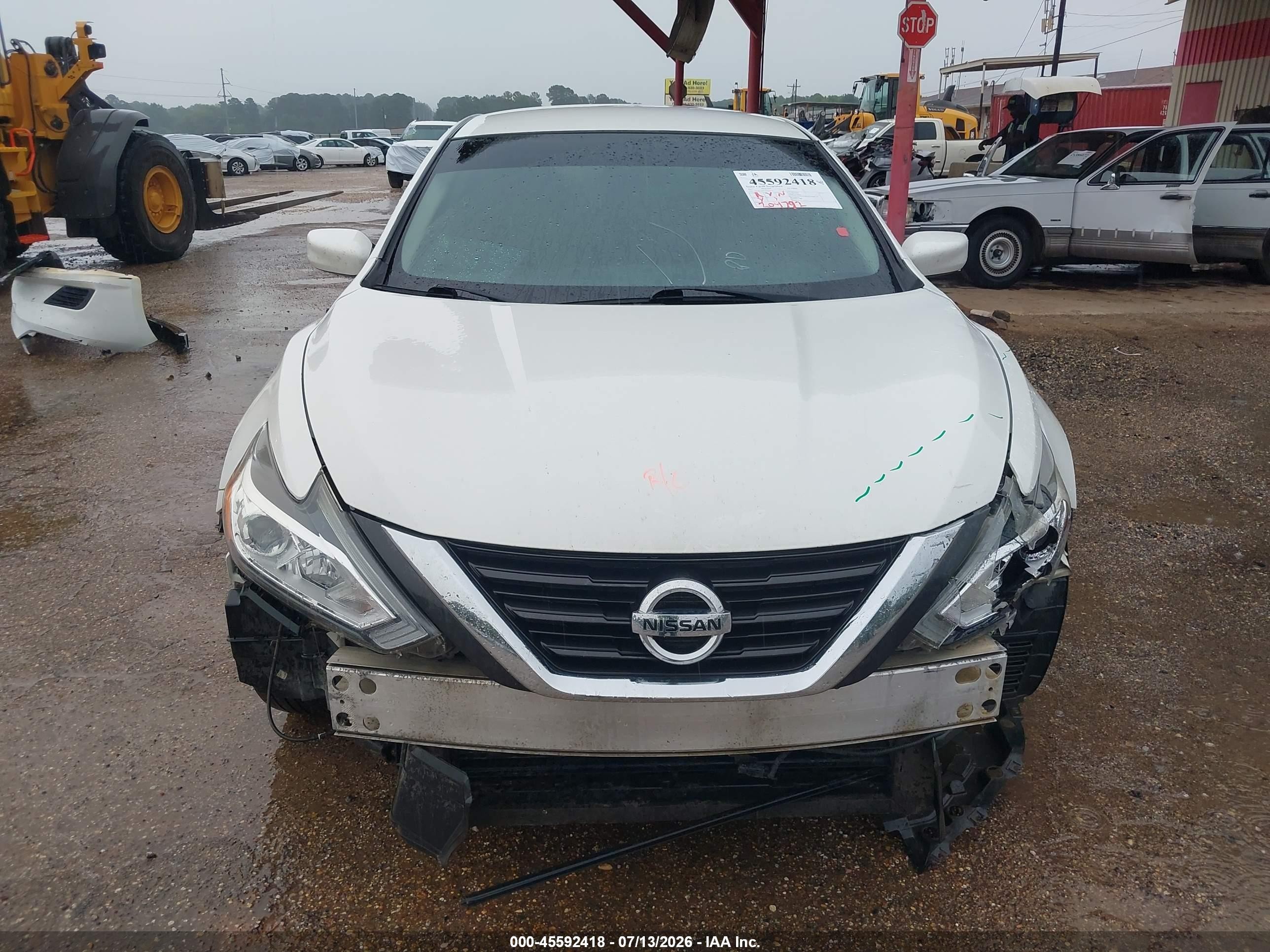 2017 Nissan Altima 2.5 S White vin: 1N4AL3AP9HN350711