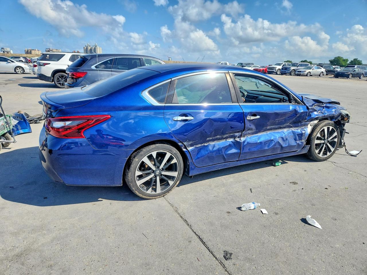 2018 Nissan Altima 2.5 Sr Синий vin: 1N4AL3AP9JC110396