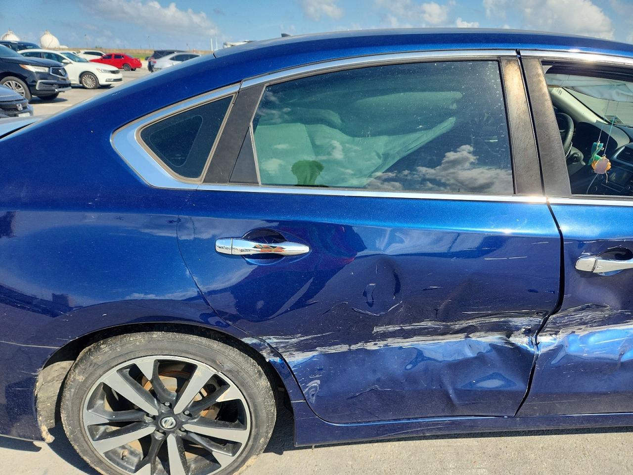 2018 Nissan Altima 2.5 Sr Синий vin: 1N4AL3AP9JC110396