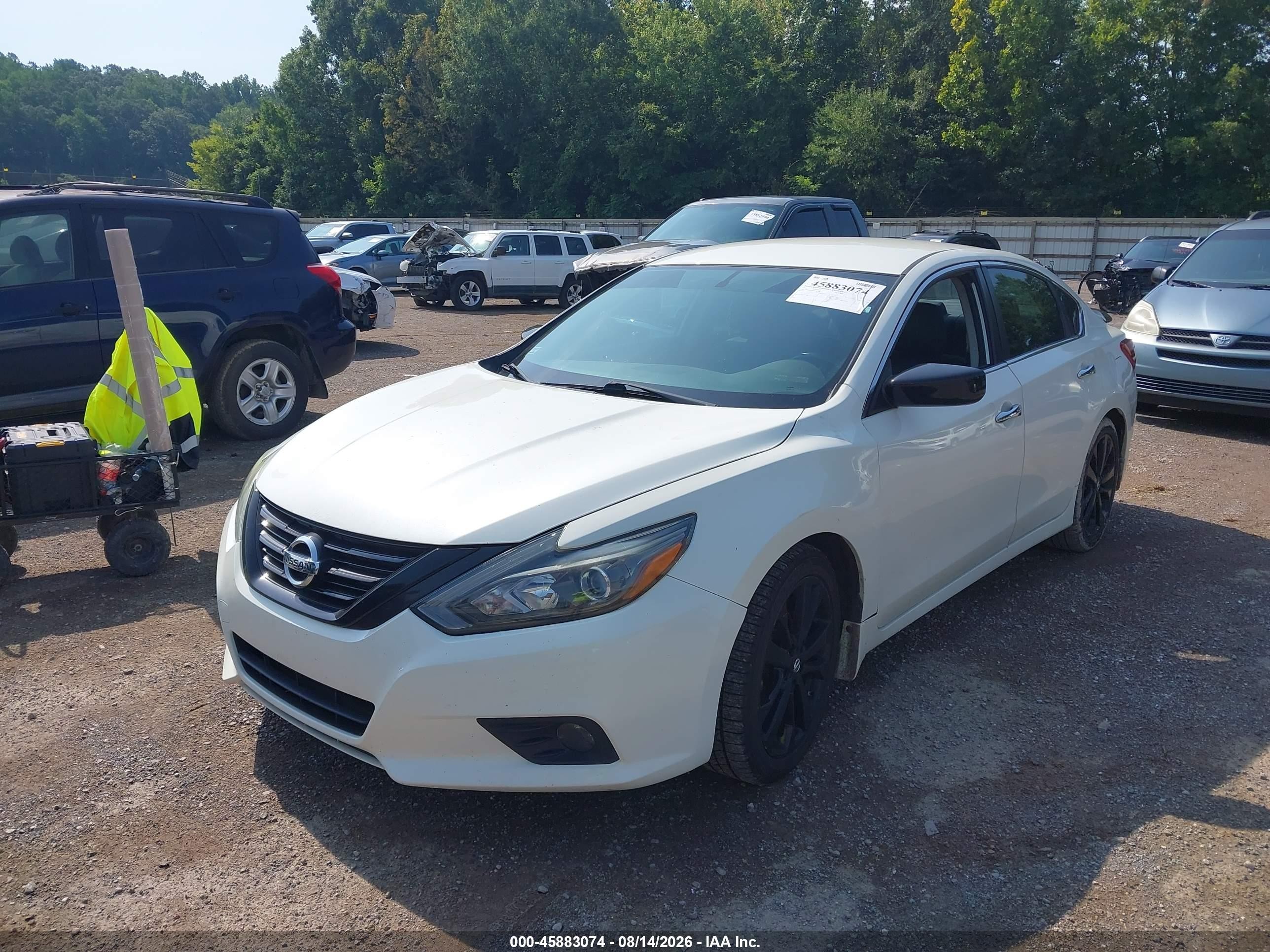 2018 Nissan Altima 2.5 Sr White vin: 1N4AL3AP9JC184708