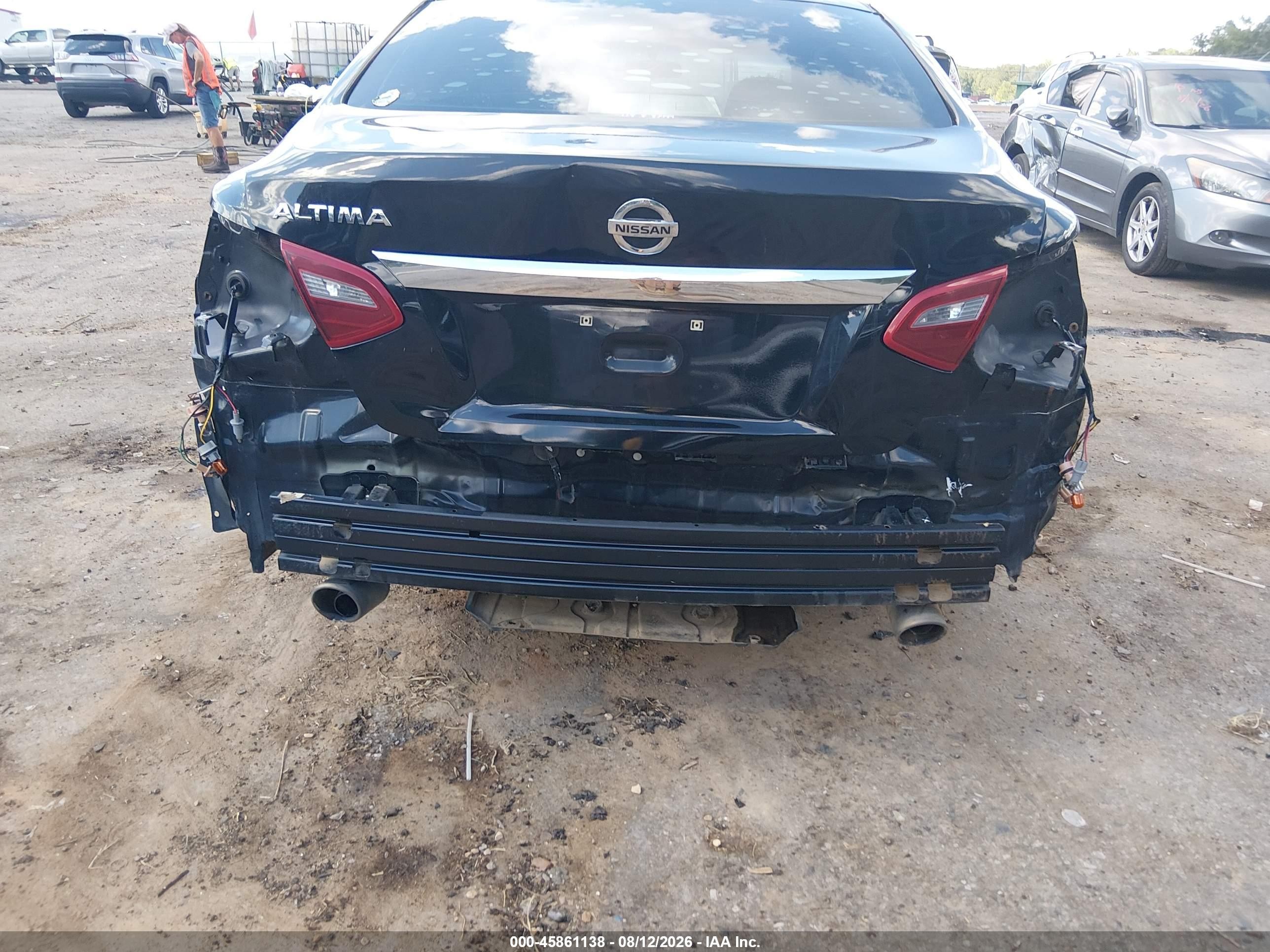 2018 Nissan Altima 2.5 S Черный vin: 1N4AL3AP9JC200647