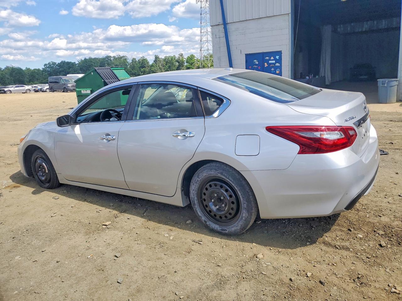 2018 Nissan Altima 2.5 Sv Silver vin: 1N4AL3AP9JC248794