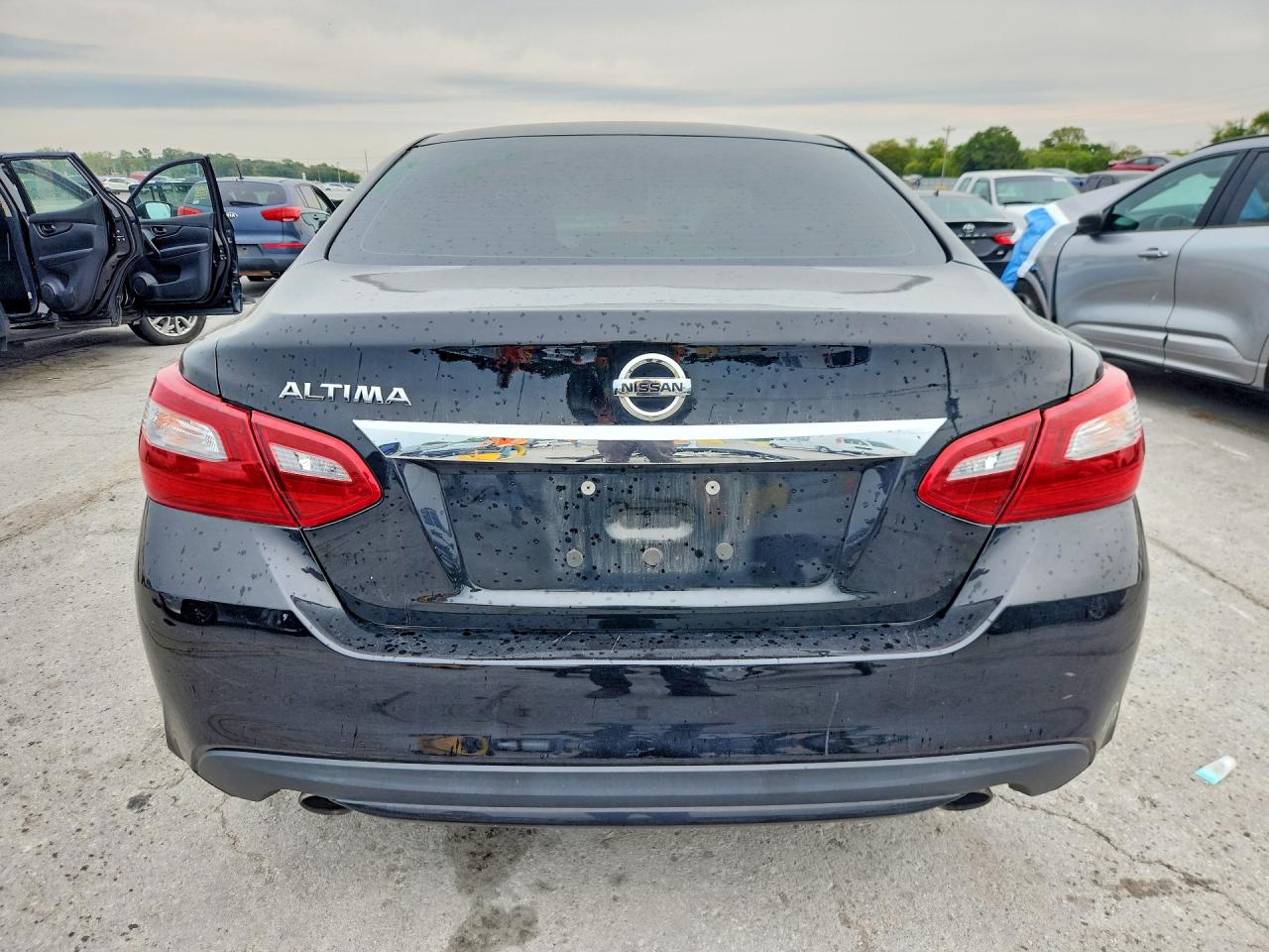 2018 Nissan Altima 2.5 S Black vin: 1N4AL3AP9JC474415