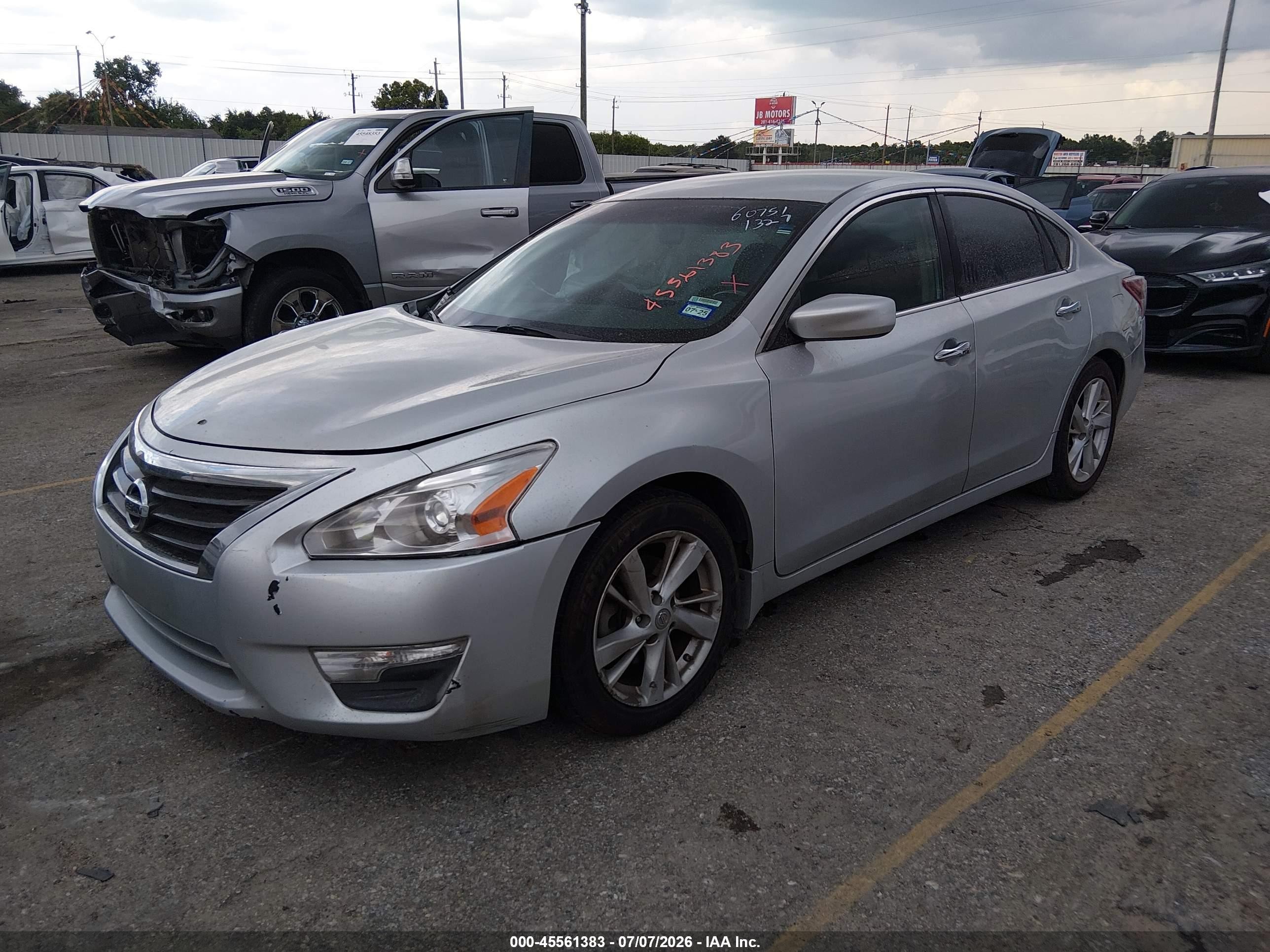 2013 Nissan Altima 2.5 Sv Silver vin: 1N4AL3APXDC100075