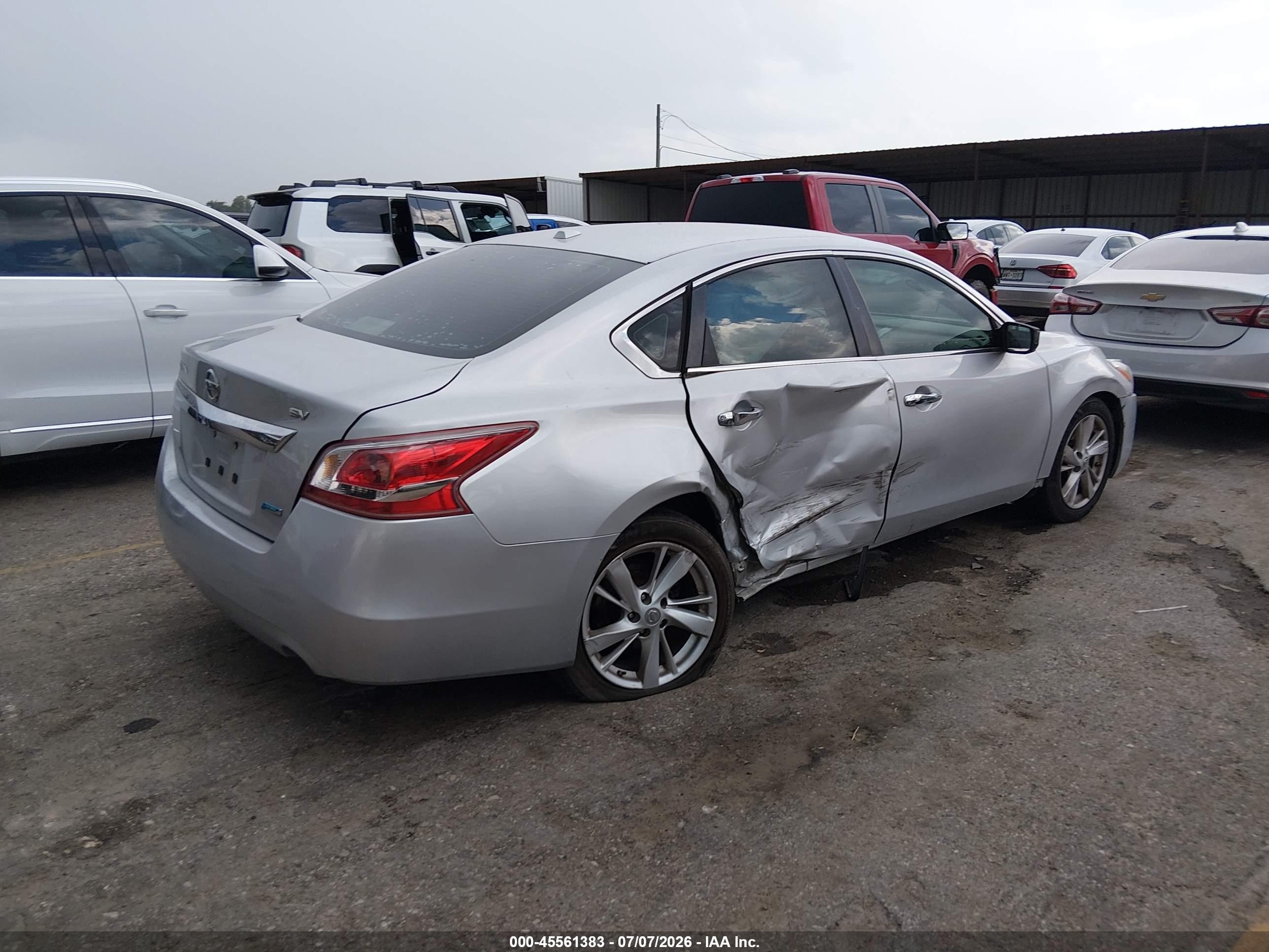 2013 Nissan Altima 2.5 Sv Silver vin: 1N4AL3APXDC100075