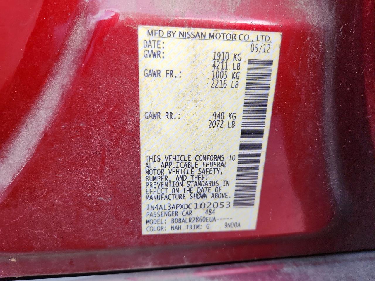 2013 Nissan Altima 2.5 Red vin: 1N4AL3APXDC102053