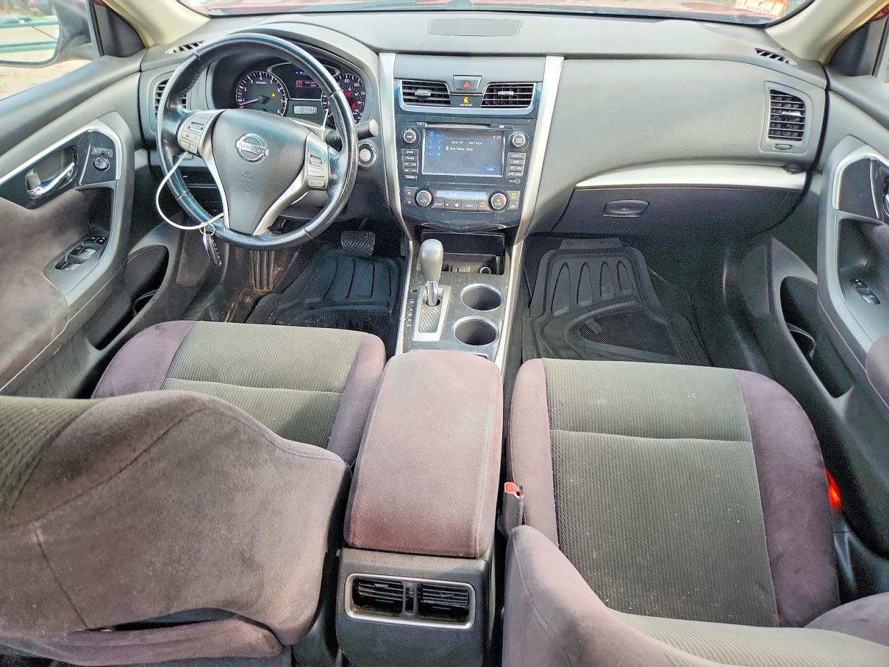 2013 Nissan Altima 2.5 Red vin: 1N4AL3APXDC110816