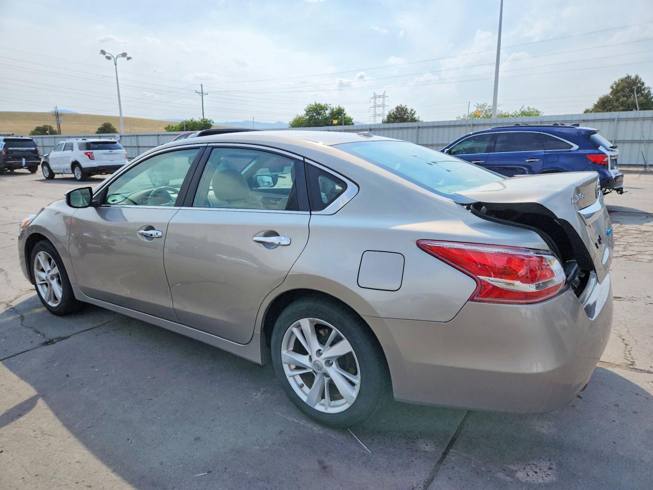 2013 Nissan Altima 2.5 Gold vin: 1N4AL3APXDC118723