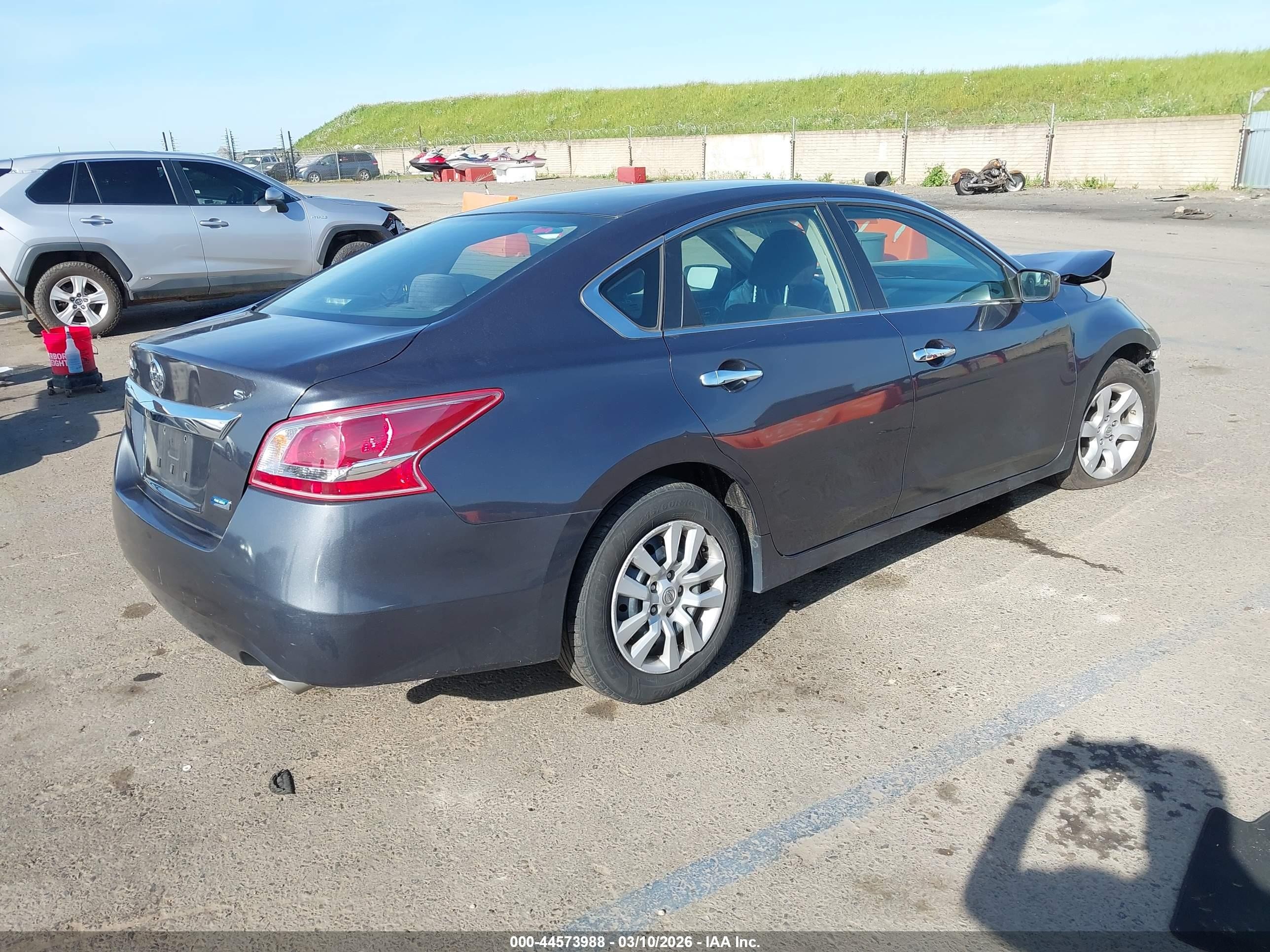 2013 Nissan Altima 2.5 S Gray vin: 1N4AL3APXDC131519