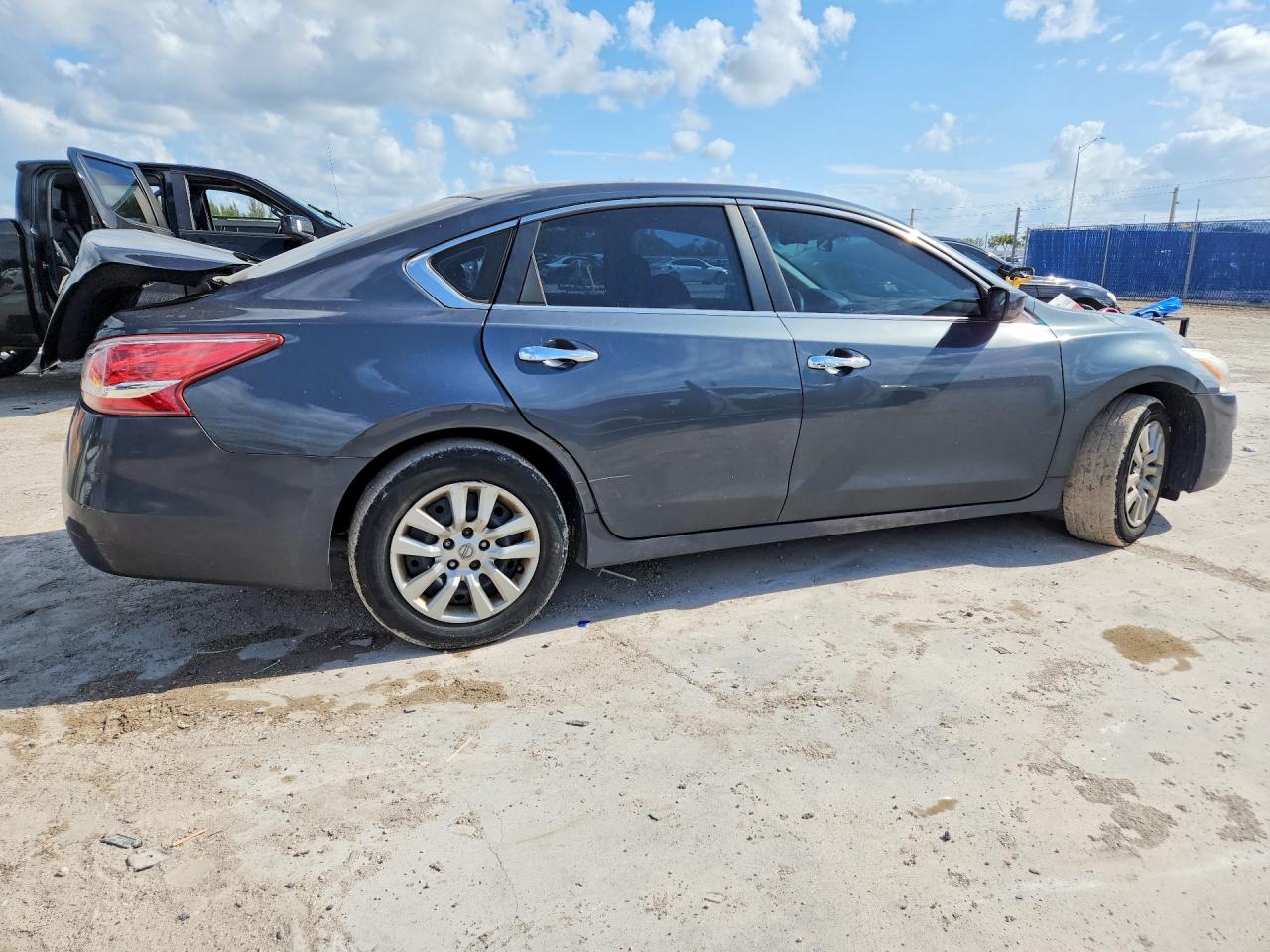 2013 Nissan Altima 2.5 Gray vin: 1N4AL3APXDC141693