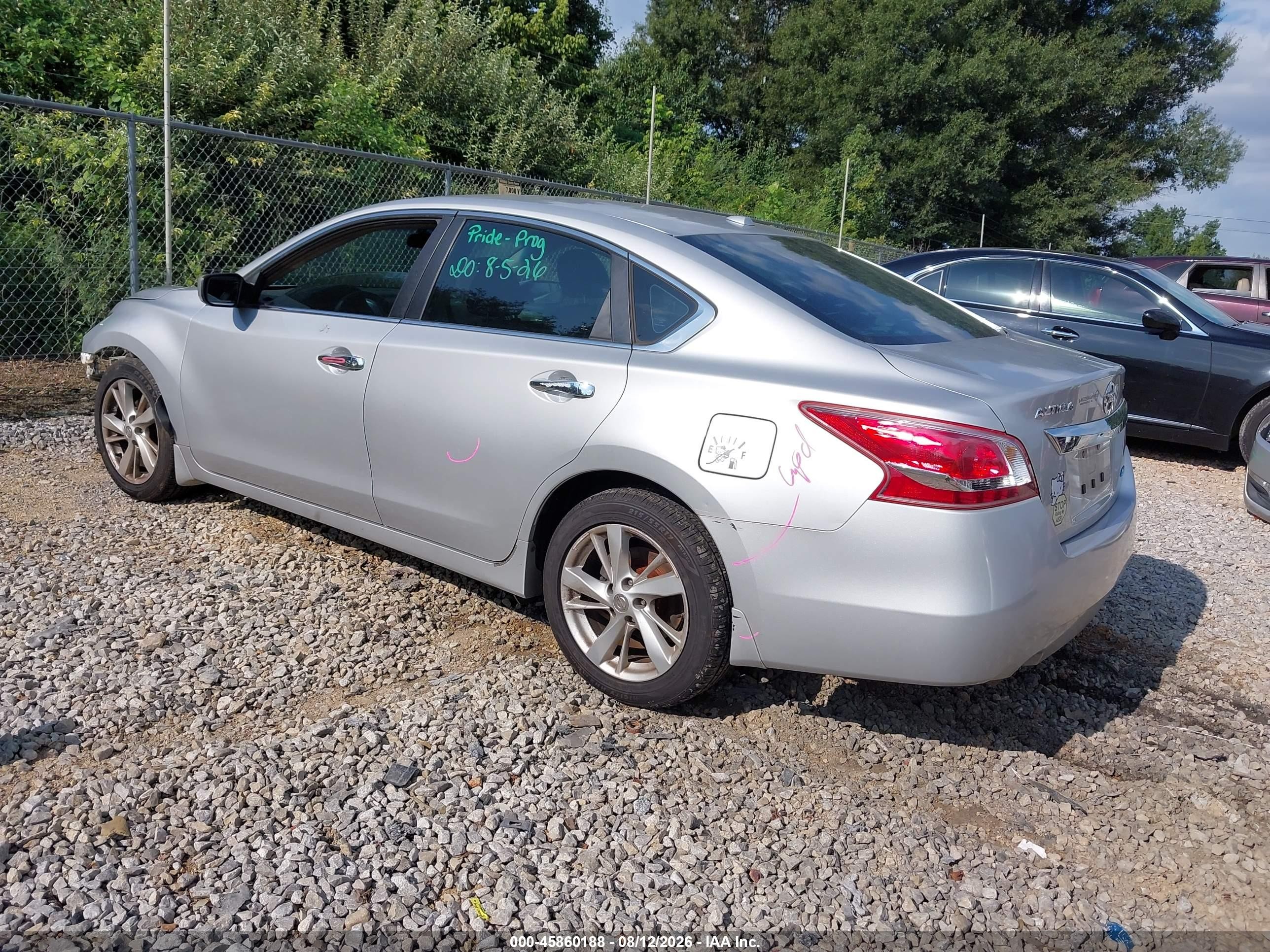 2013 Nissan Altima 2.5 Sv Silver vin: 1N4AL3APXDC149051