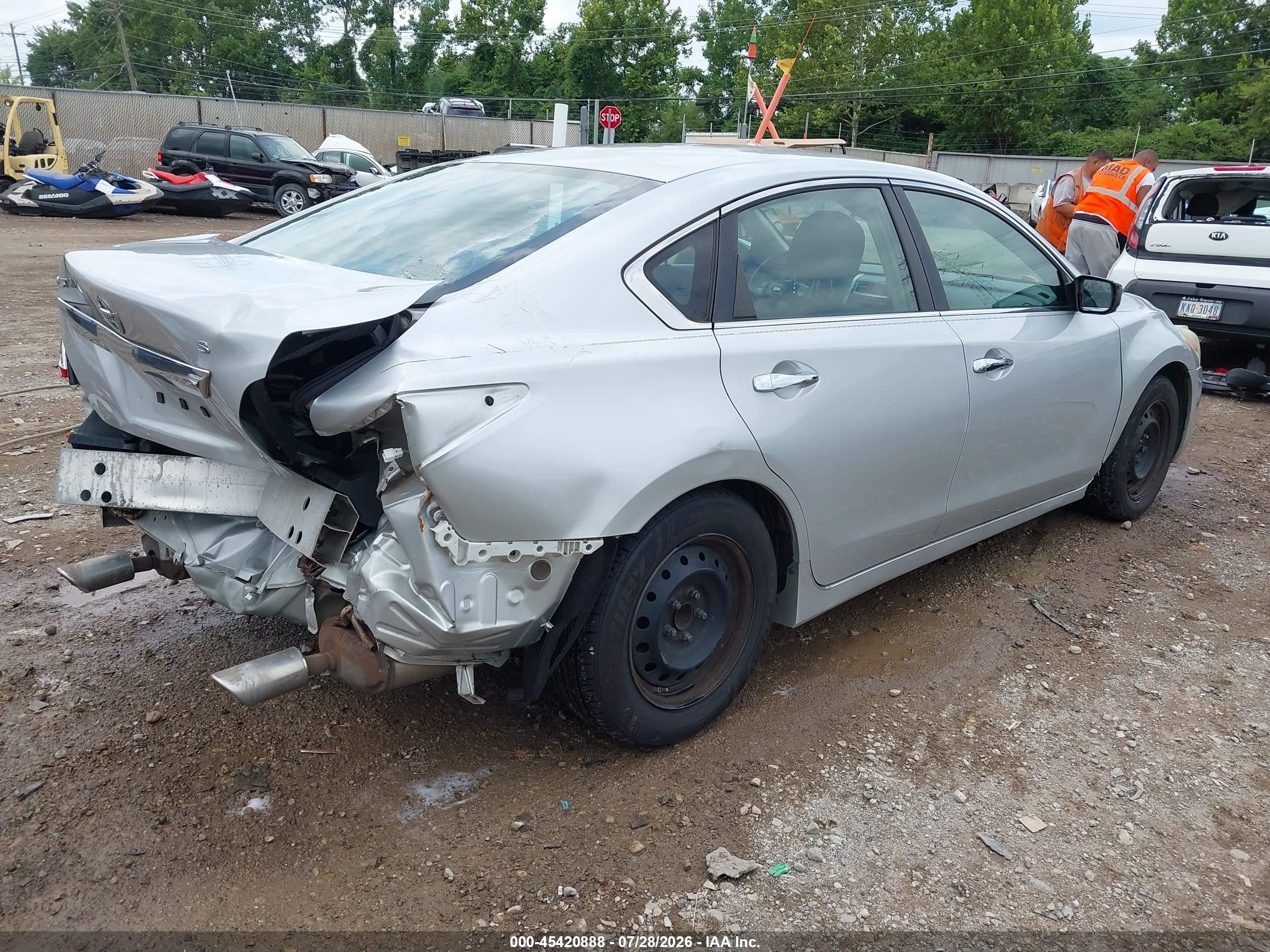 2013 Nissan Altima 2.5 S Silver vin: 1N4AL3APXDC150393