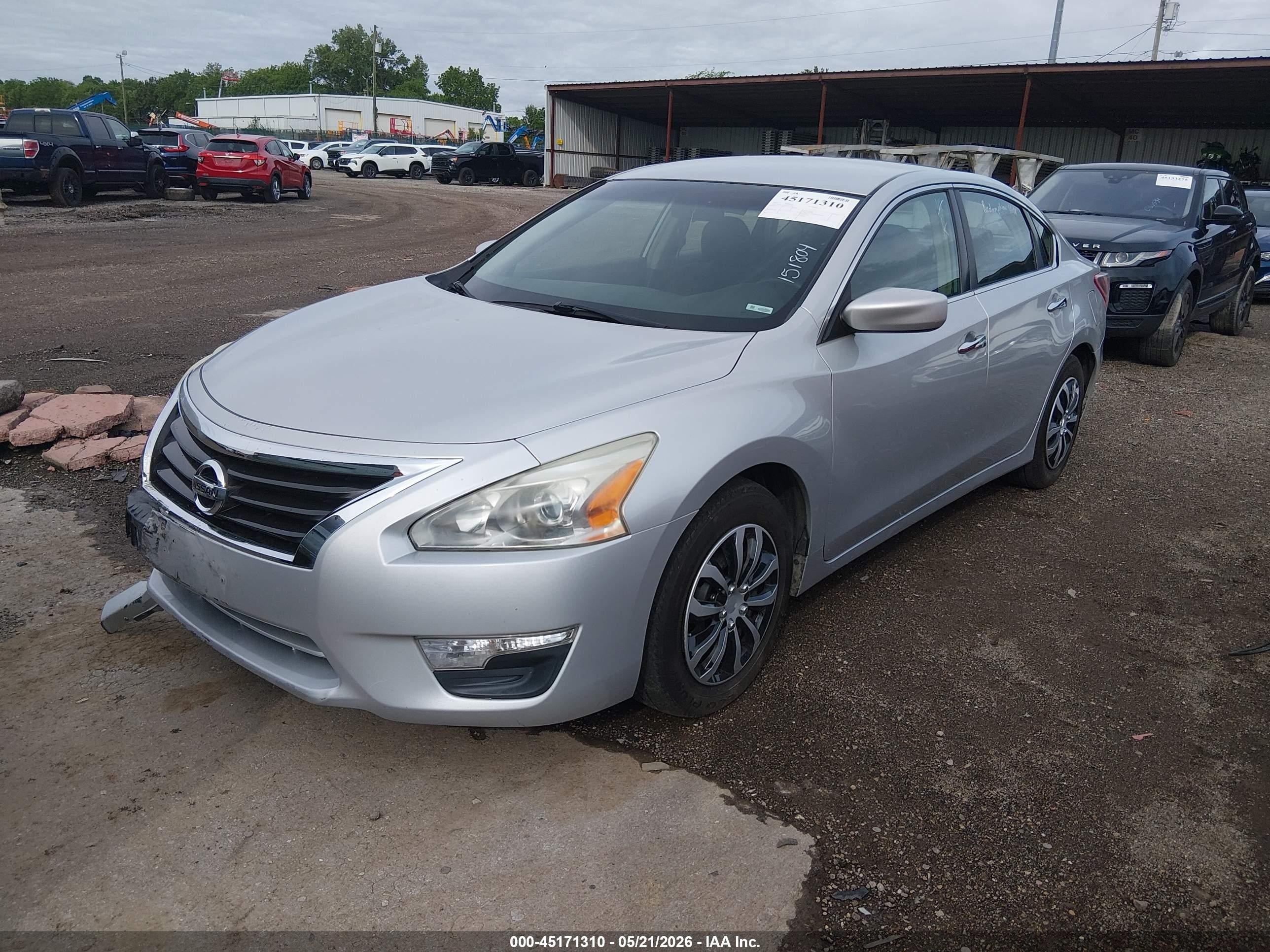 2013 Nissan Altima 2.5 S Silver vin: 1N4AL3APXDC151804