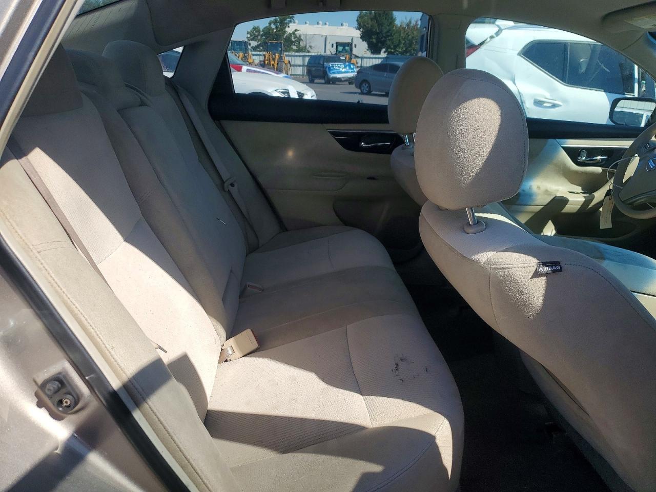 2013 Nissan Altima 2.5 Beige vin: 1N4AL3APXDC163077