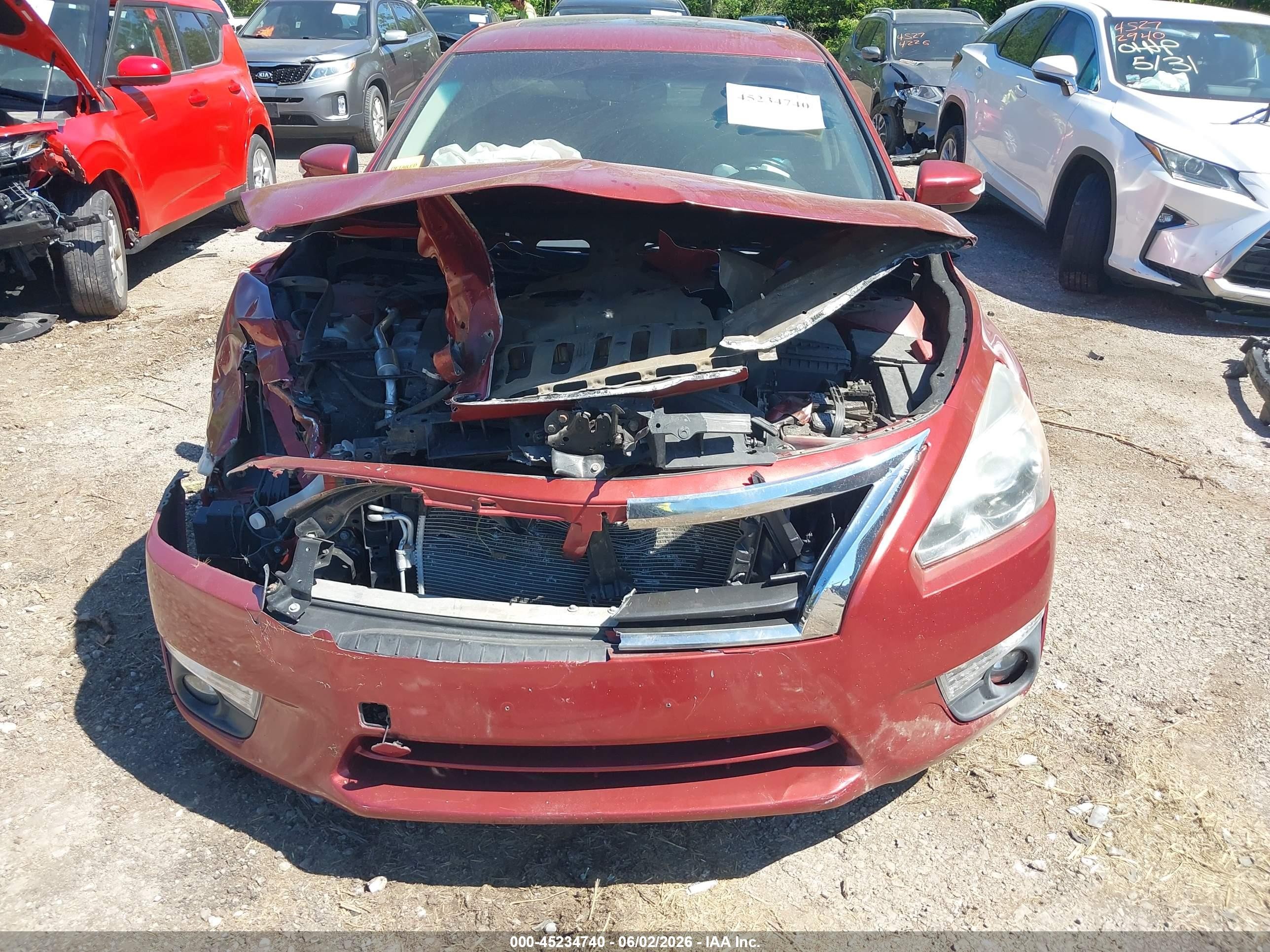 2013 Nissan Altima 2.5 Sv Red vin: 1N4AL3APXDC170546