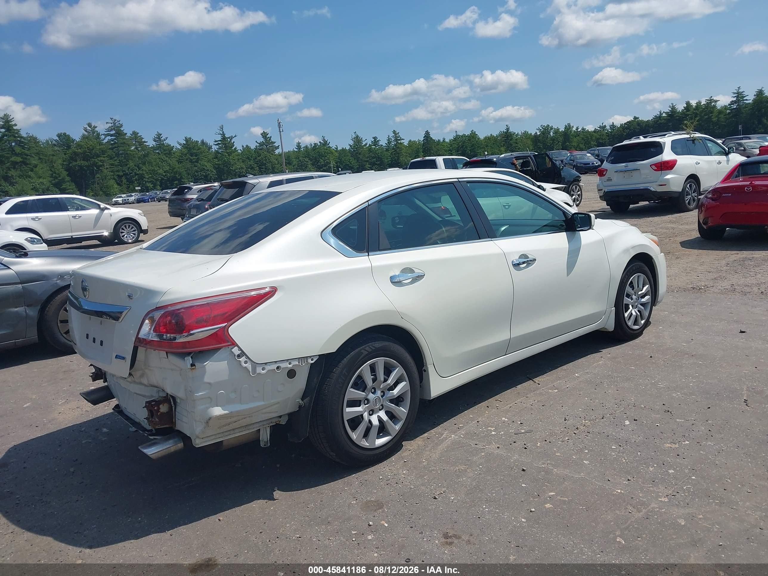 2013 Nissan Altima 2.5 S White vin: 1N4AL3APXDC187878