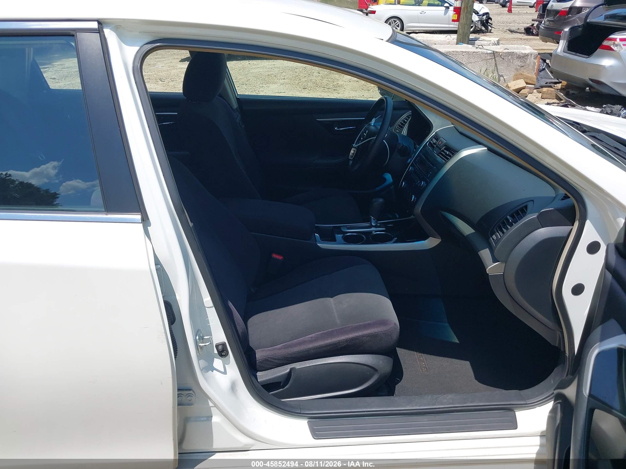 2013 Nissan Altima 2.5 S Белый vin: 1N4AL3APXDC235587