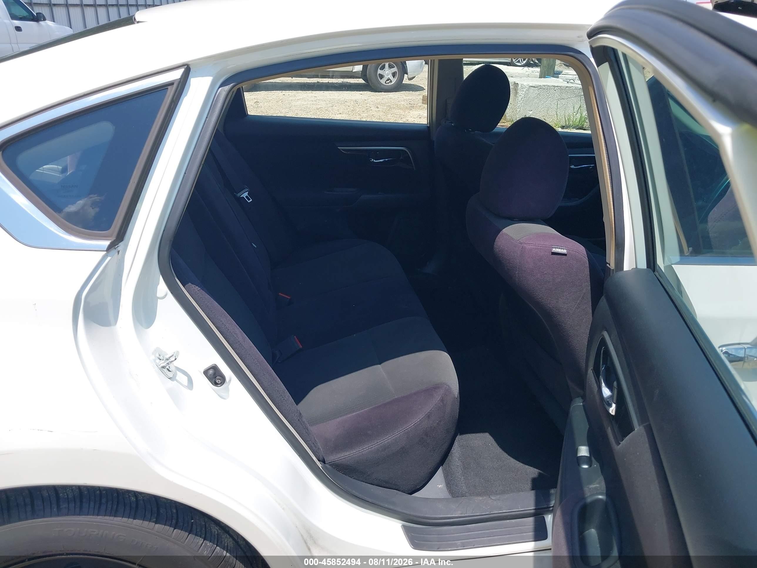 2013 Nissan Altima 2.5 S Белый vin: 1N4AL3APXDC235587