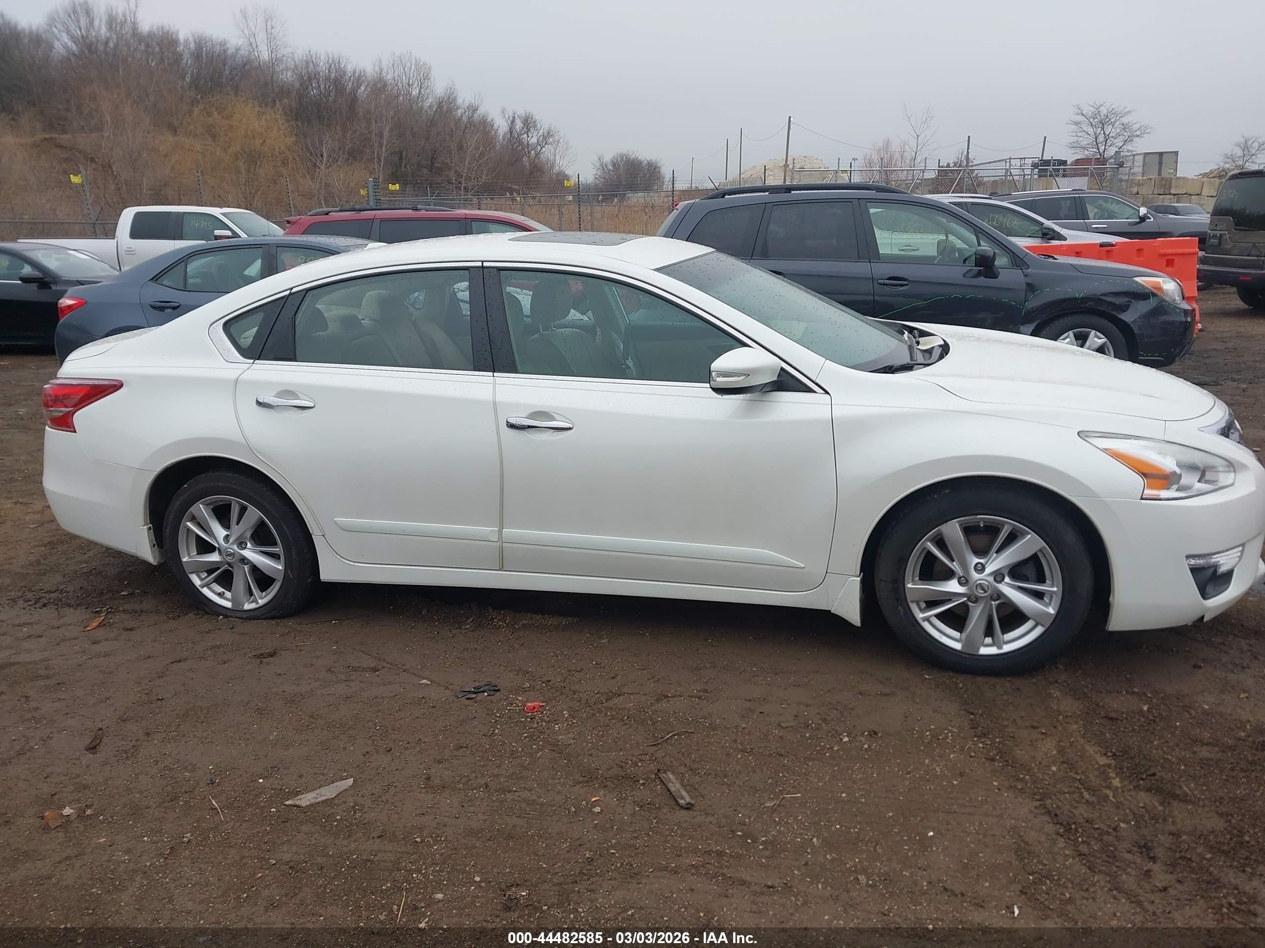2013 Nissan Altima 2.5 Sl White vin: 1N4AL3APXDC245231