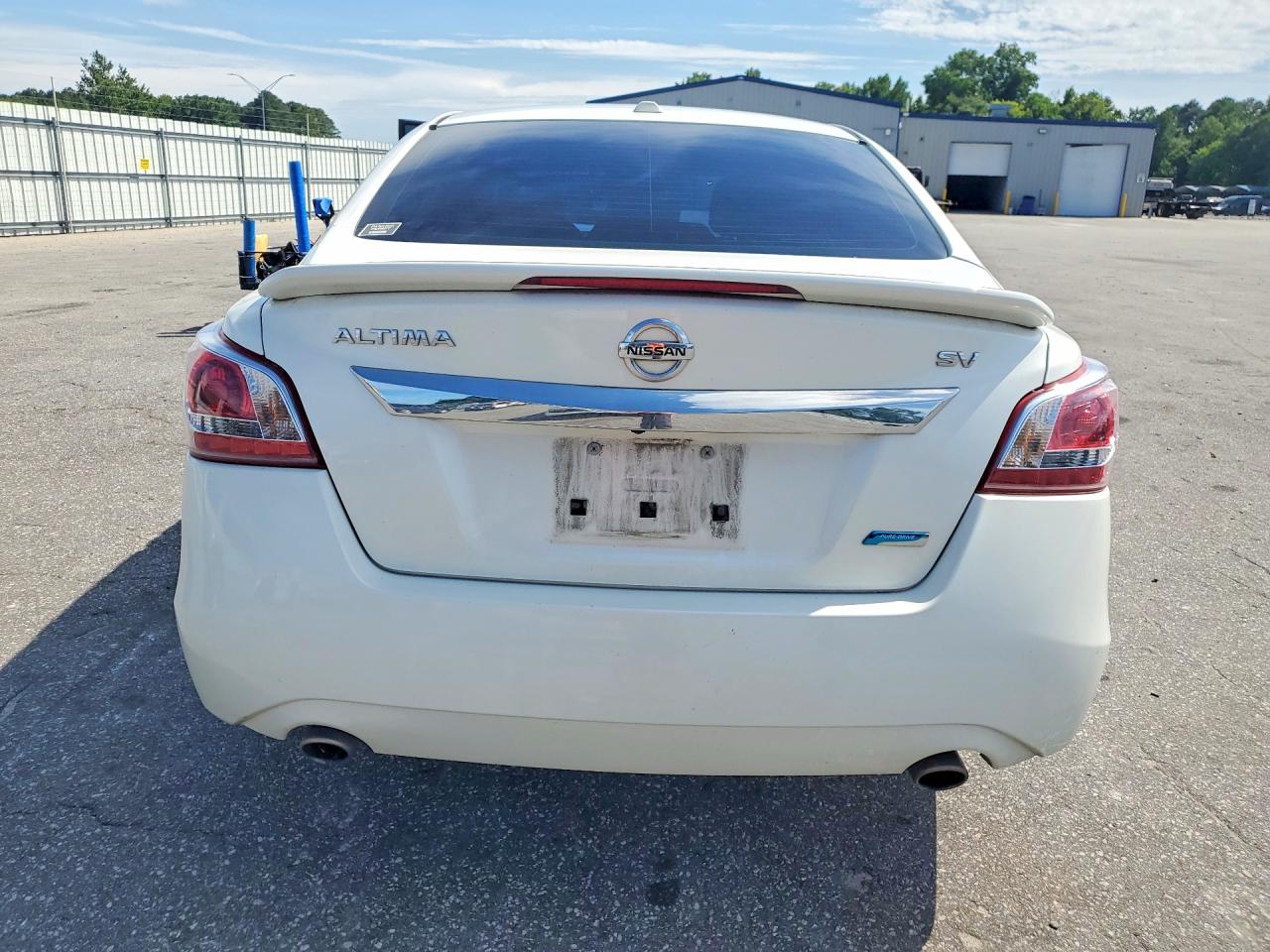 2013 Nissan Altima 2.5/s/sv/sl White vin: 1N4AL3APXDC245312
