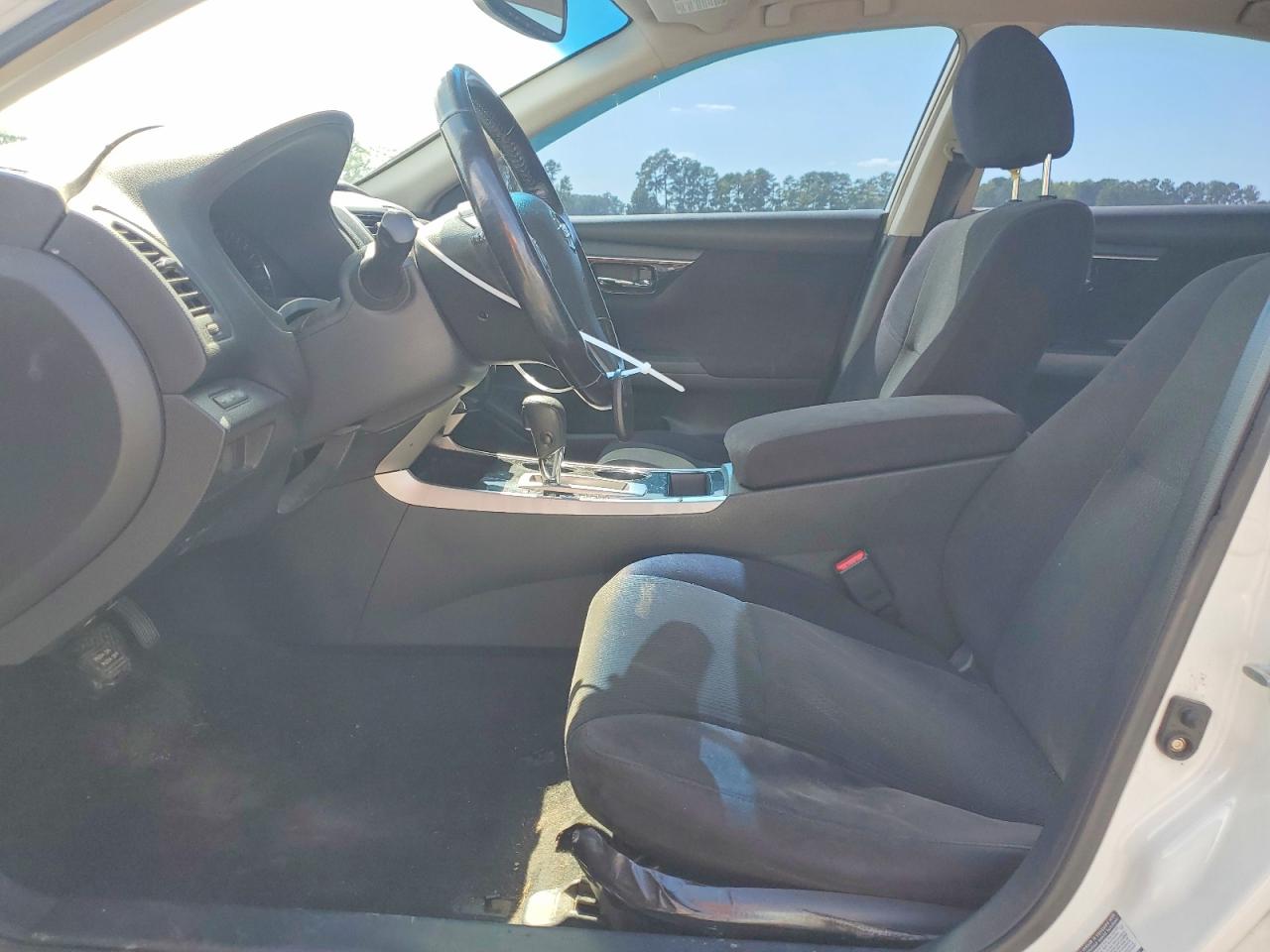 2013 Nissan Altima 2.5/s/sv/sl White vin: 1N4AL3APXDC245312