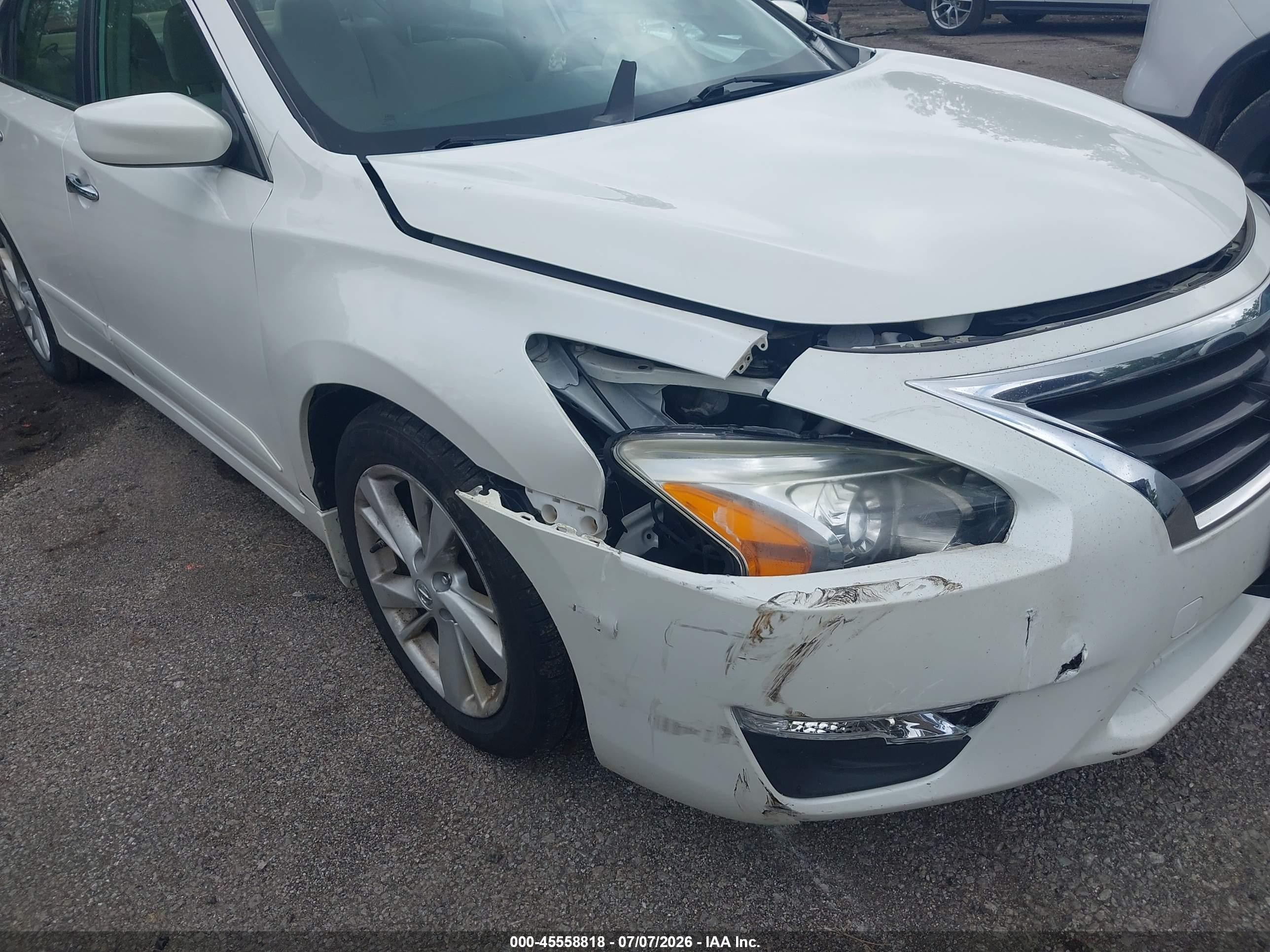 2013 Nissan Altima 2.5 Sv White vin: 1N4AL3APXDC281081