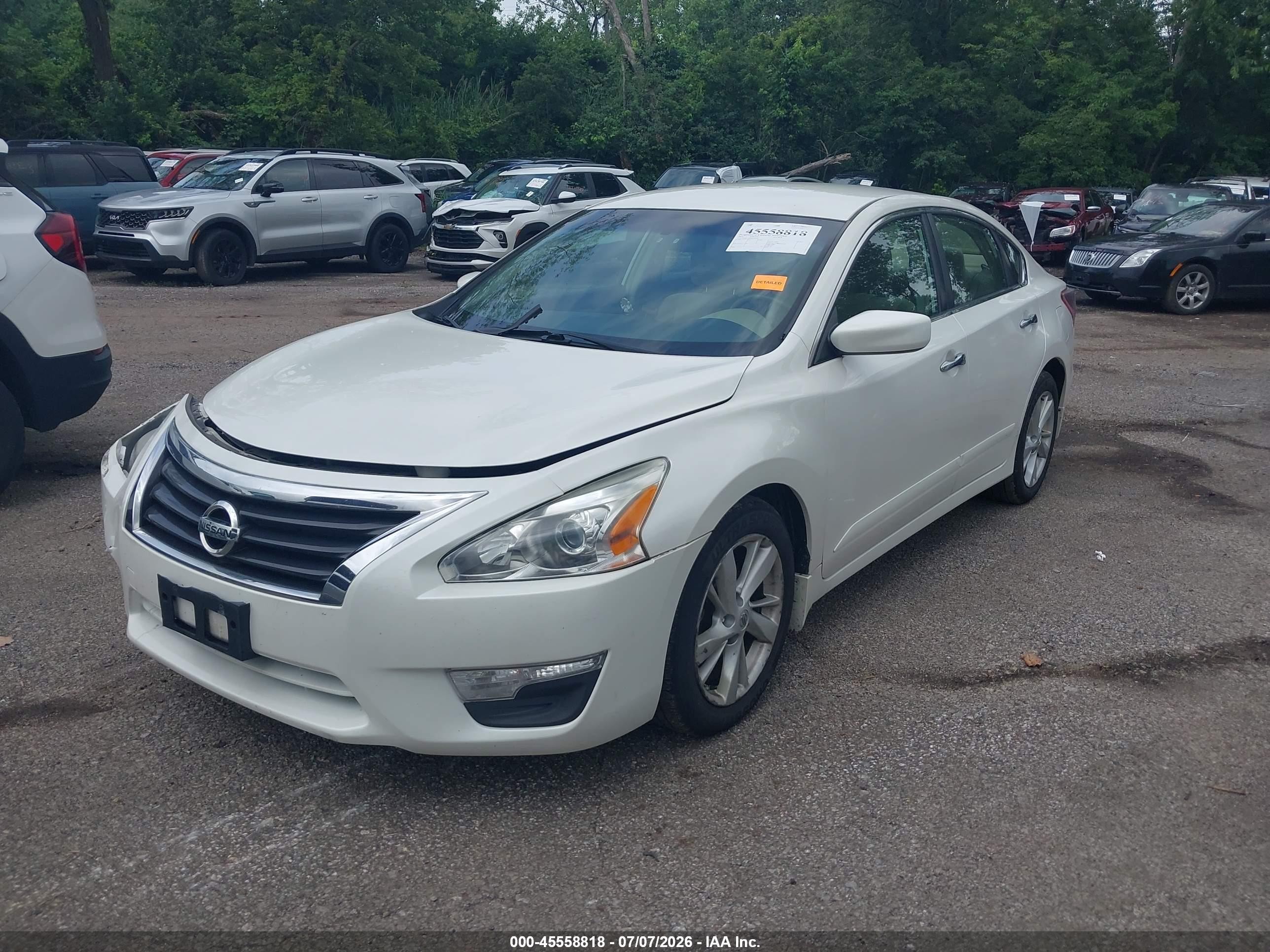 2013 Nissan Altima 2.5 Sv White vin: 1N4AL3APXDC281081