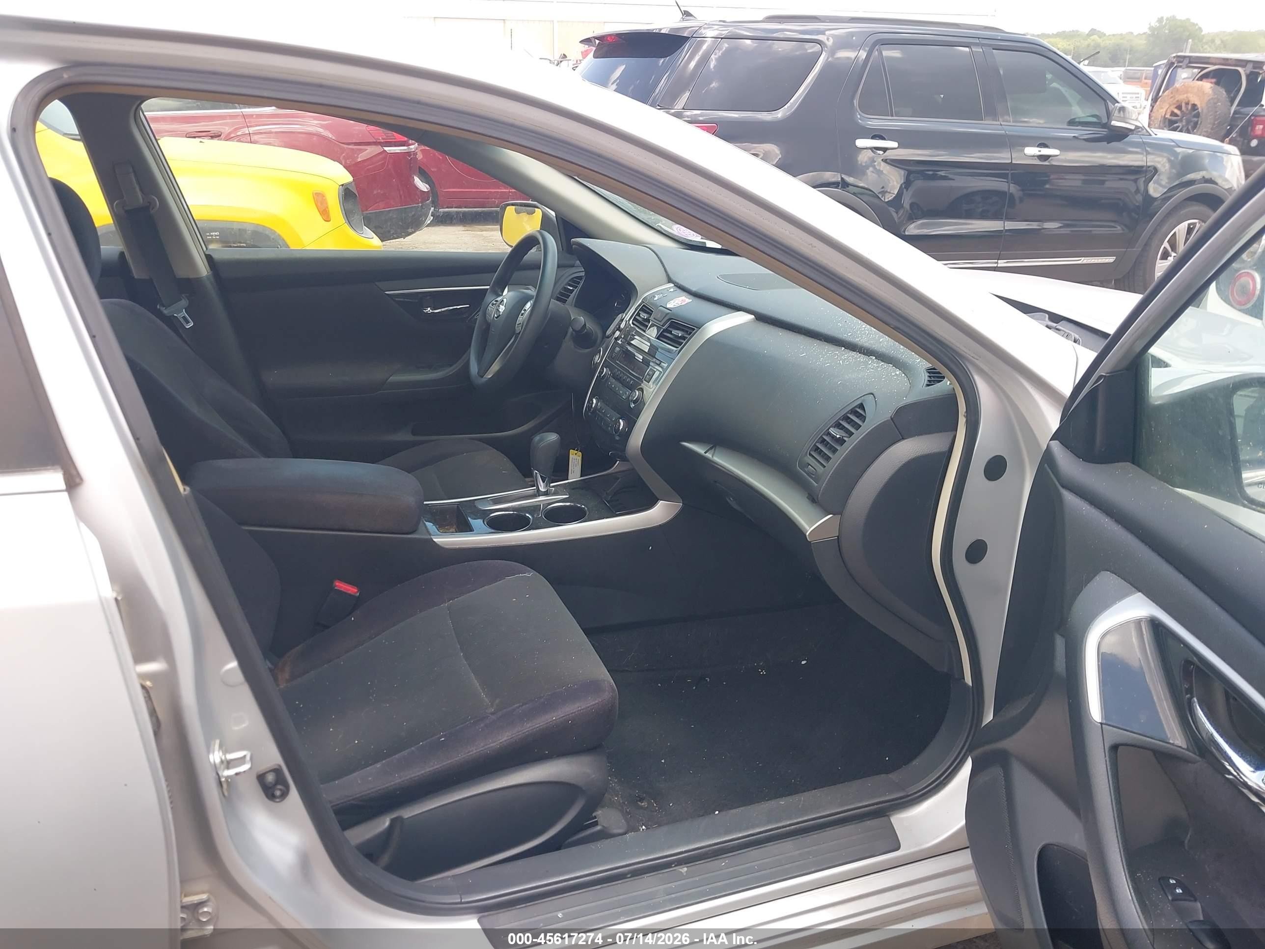 2013 Nissan Altima 2.5 S Серебряный vin: 1N4AL3APXDC285017