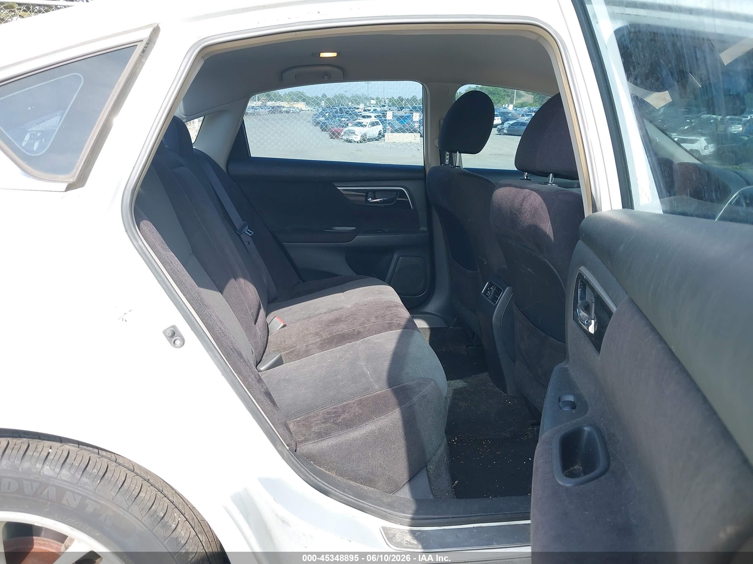 2013 Nissan Altima 2.5 Sv White vin: 1N4AL3APXDC296521